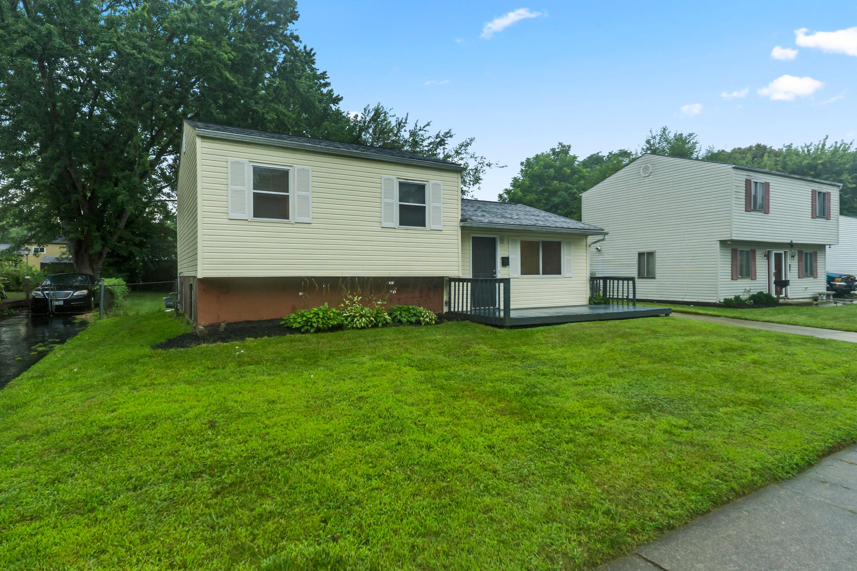 5407 Centner Lane Property Photo 3