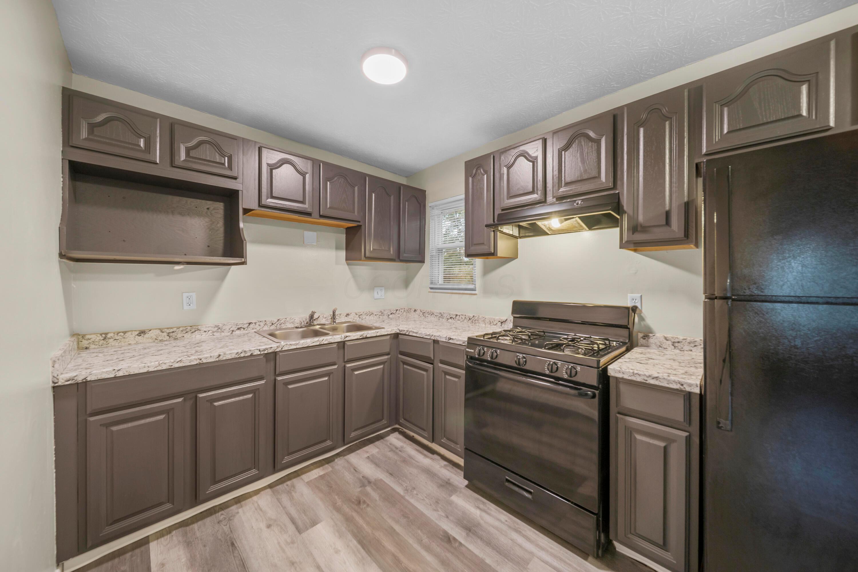 5407 Centner Lane Property Photo 13