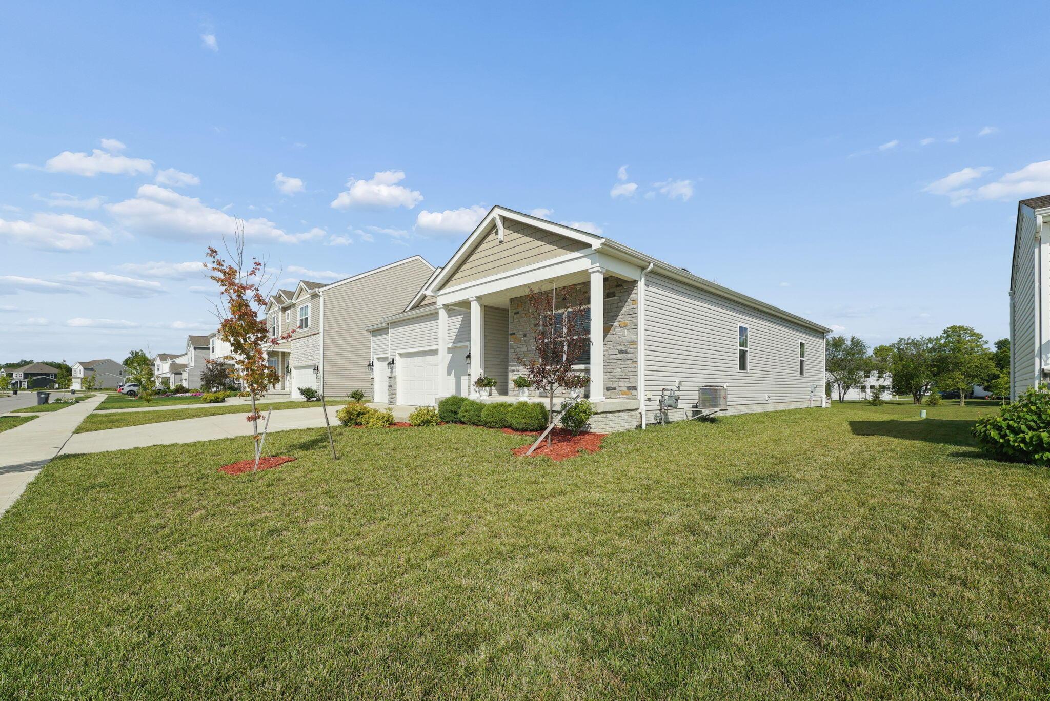 443 Madison Way Property Photo 4