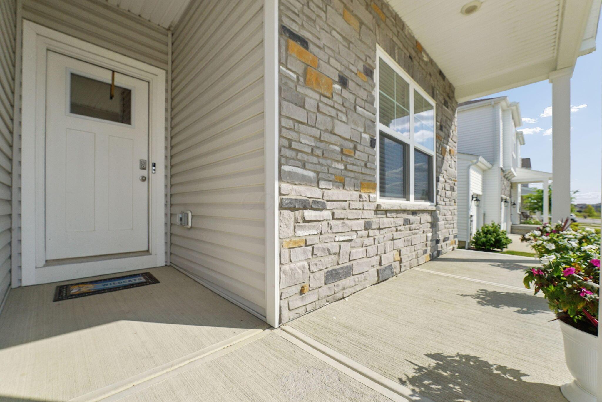 443 Madison Way Property Photo 5