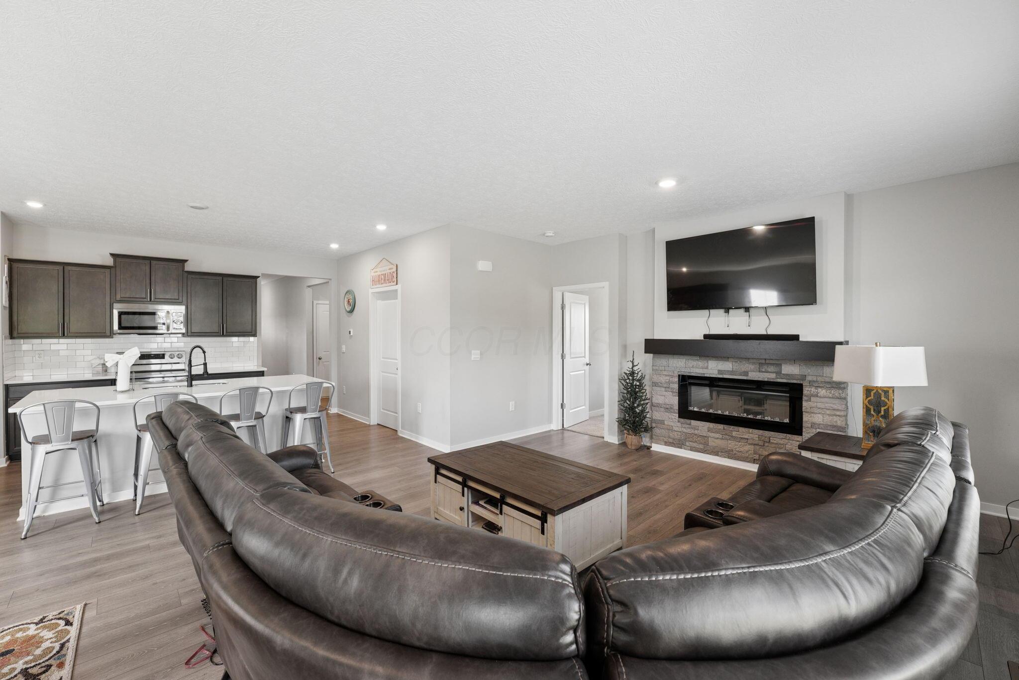 443 Madison Way Property Photo 13