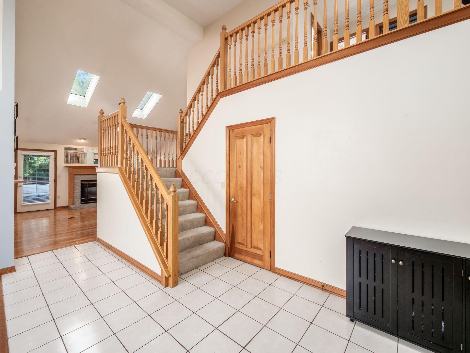 6380 Rossmore Lane Property Photo 8
