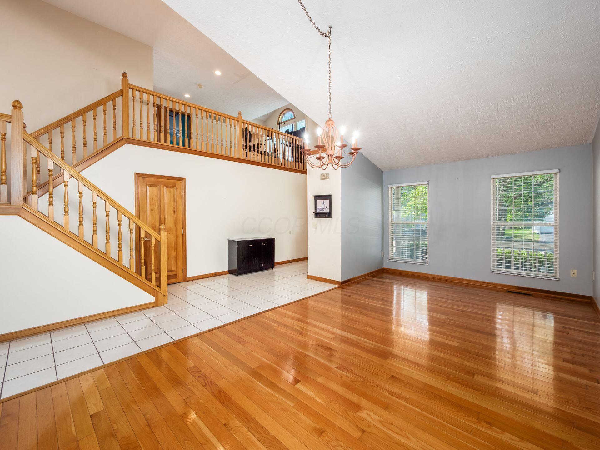 6380 Rossmore Lane Property Photo 10