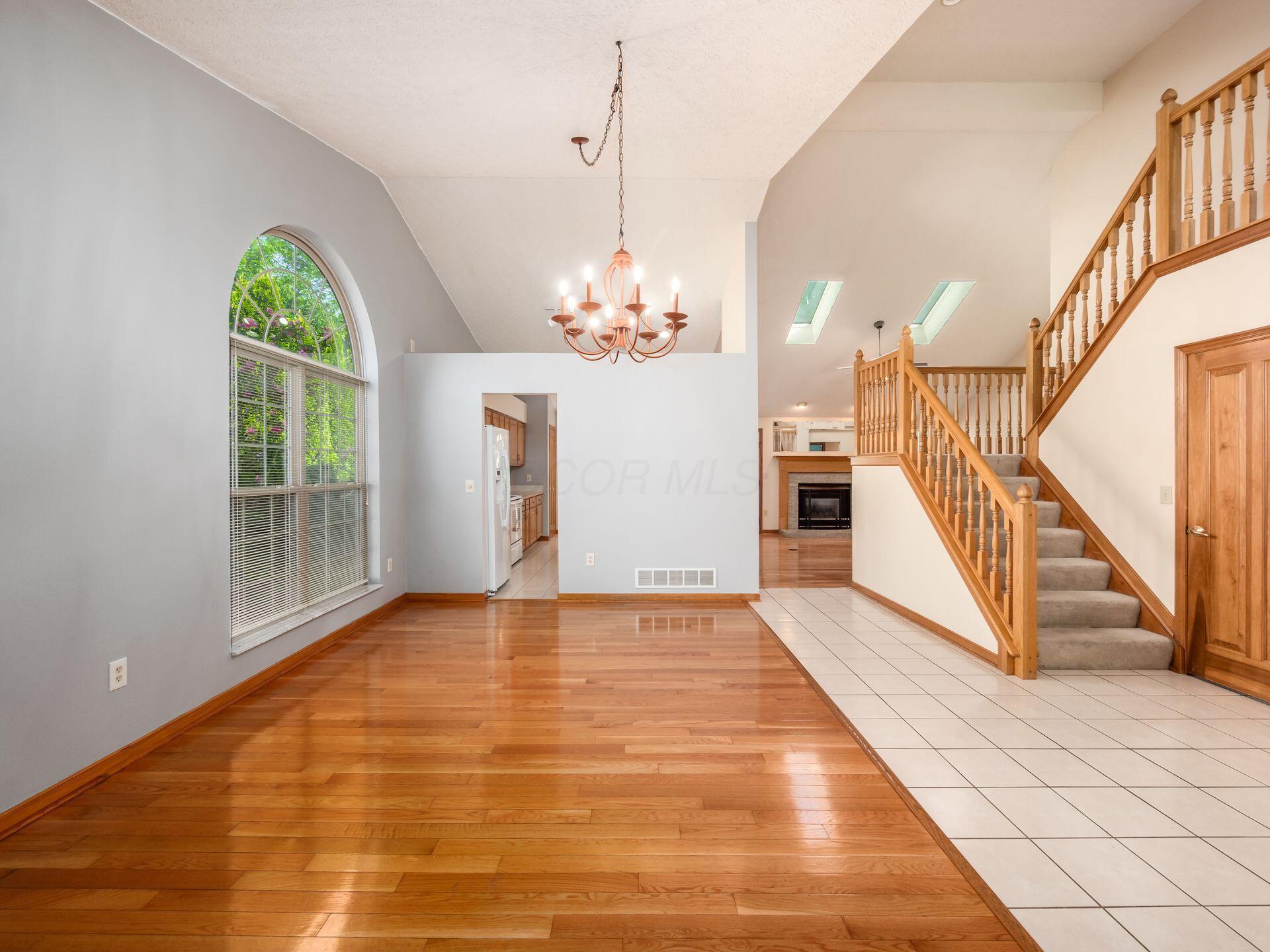 6380 Rossmore Lane Property Photo 12