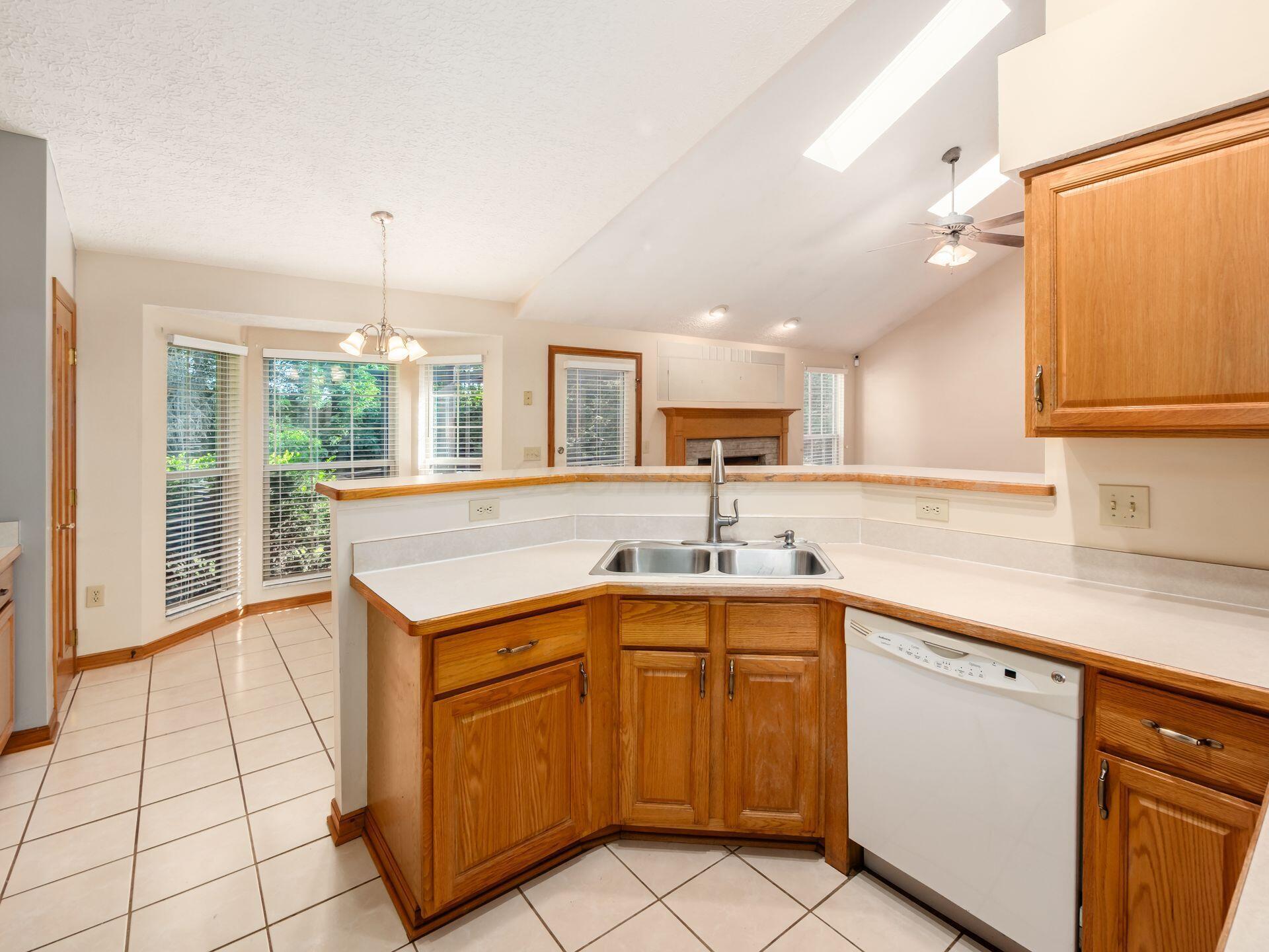 6380 Rossmore Lane Property Photo 16
