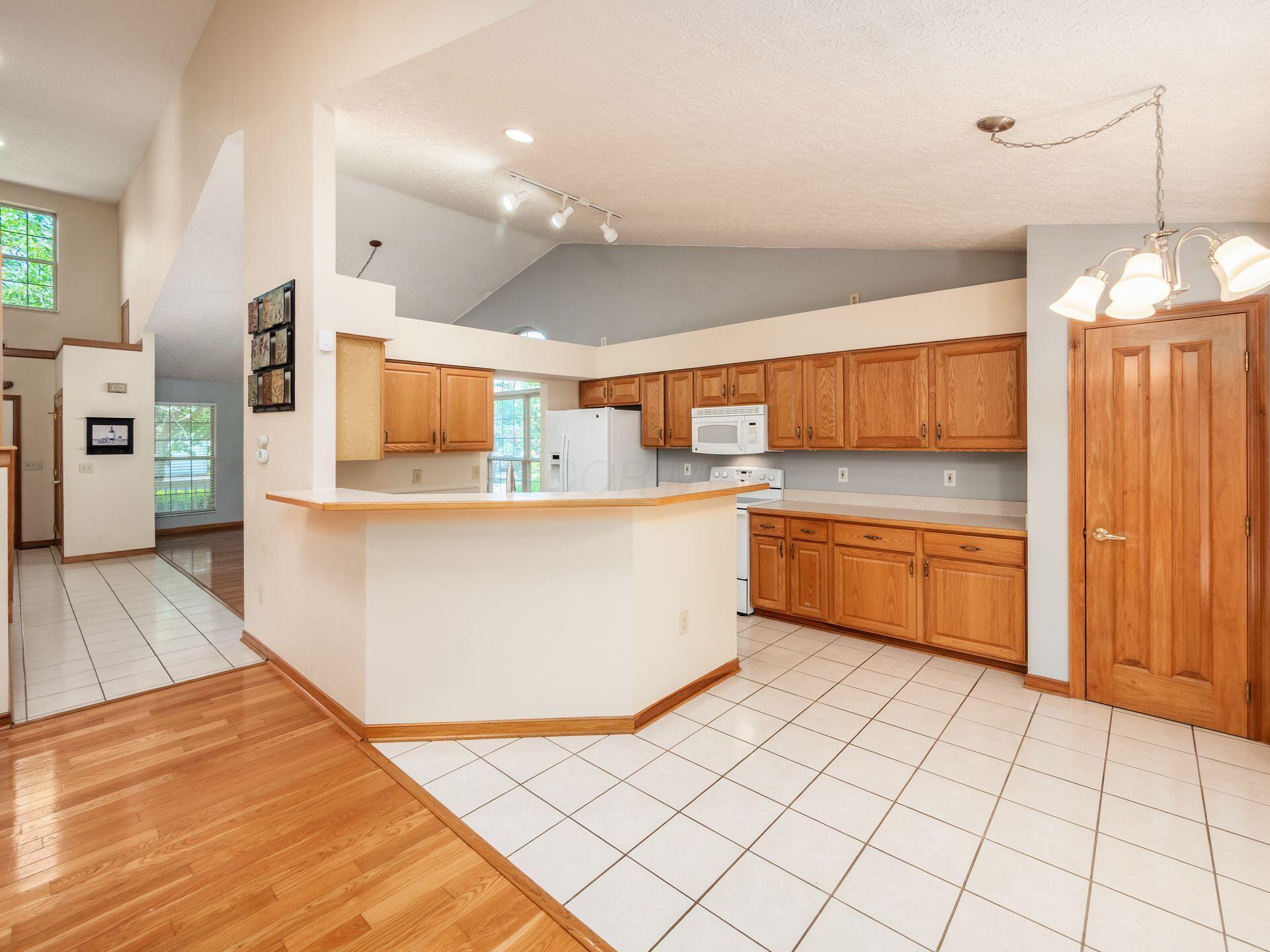 6380 Rossmore Lane Property Photo 22