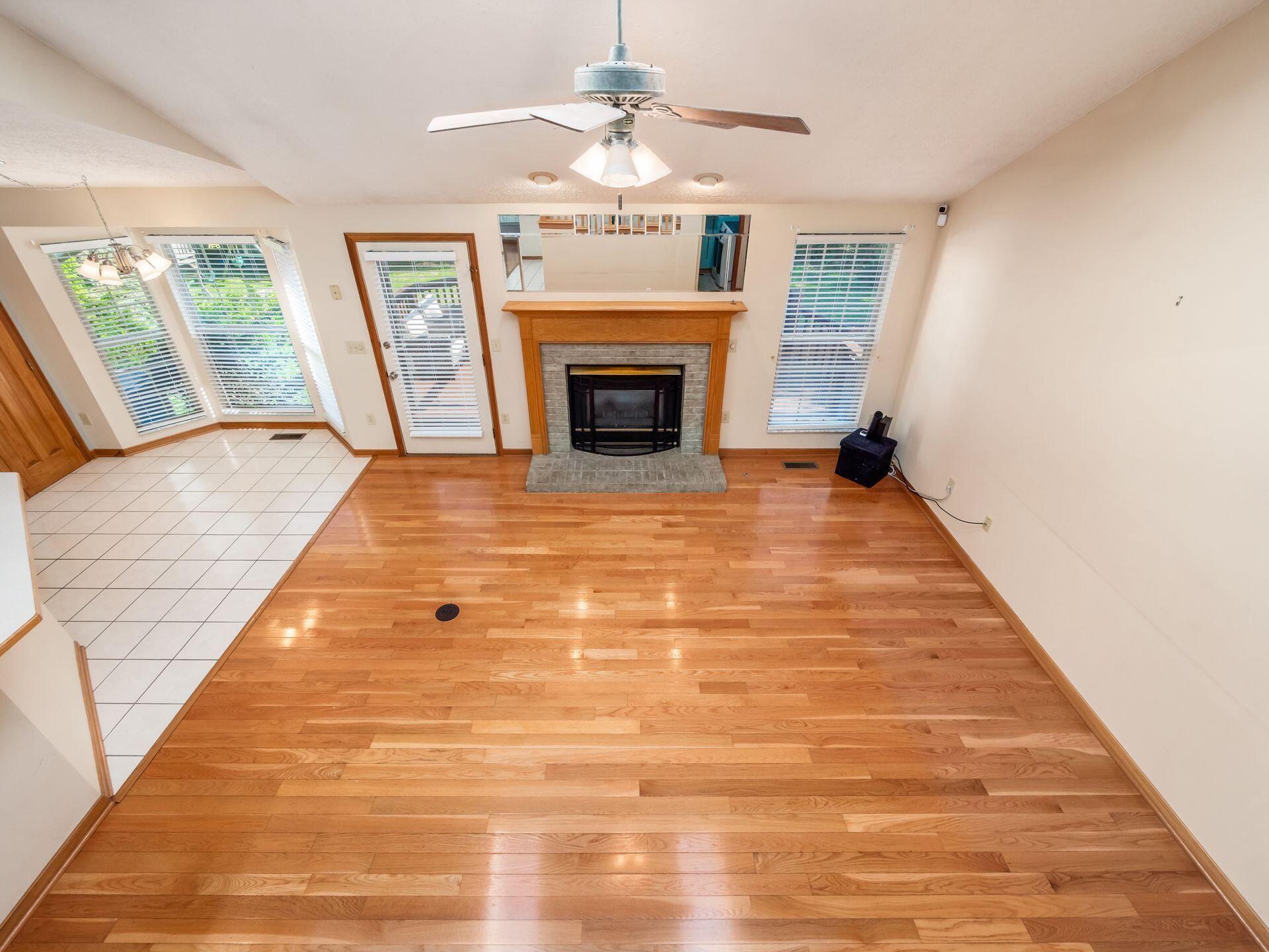 6380 Rossmore Lane Property Photo 28