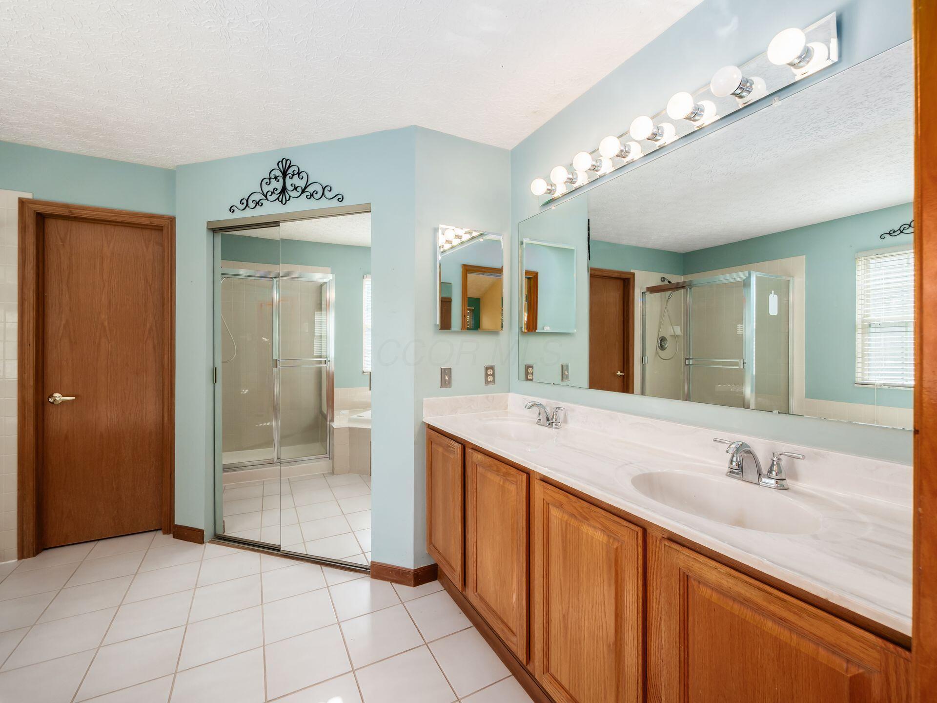 6380 Rossmore Lane Property Photo 32