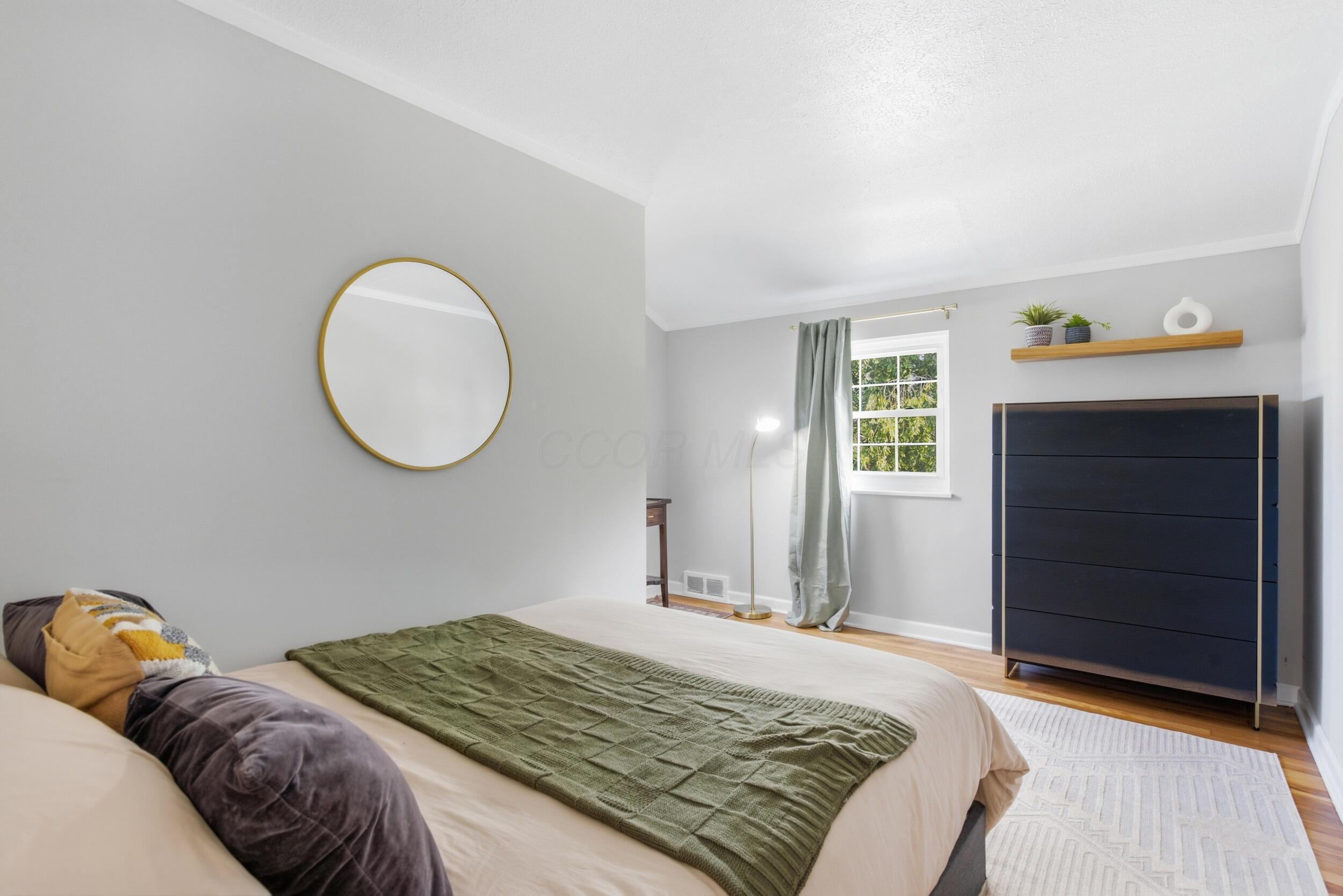 2569 Chester Road Property Photo 20