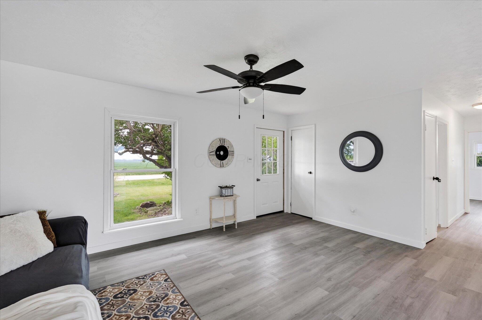 7725 White Oak Road Ne Property Photo 6