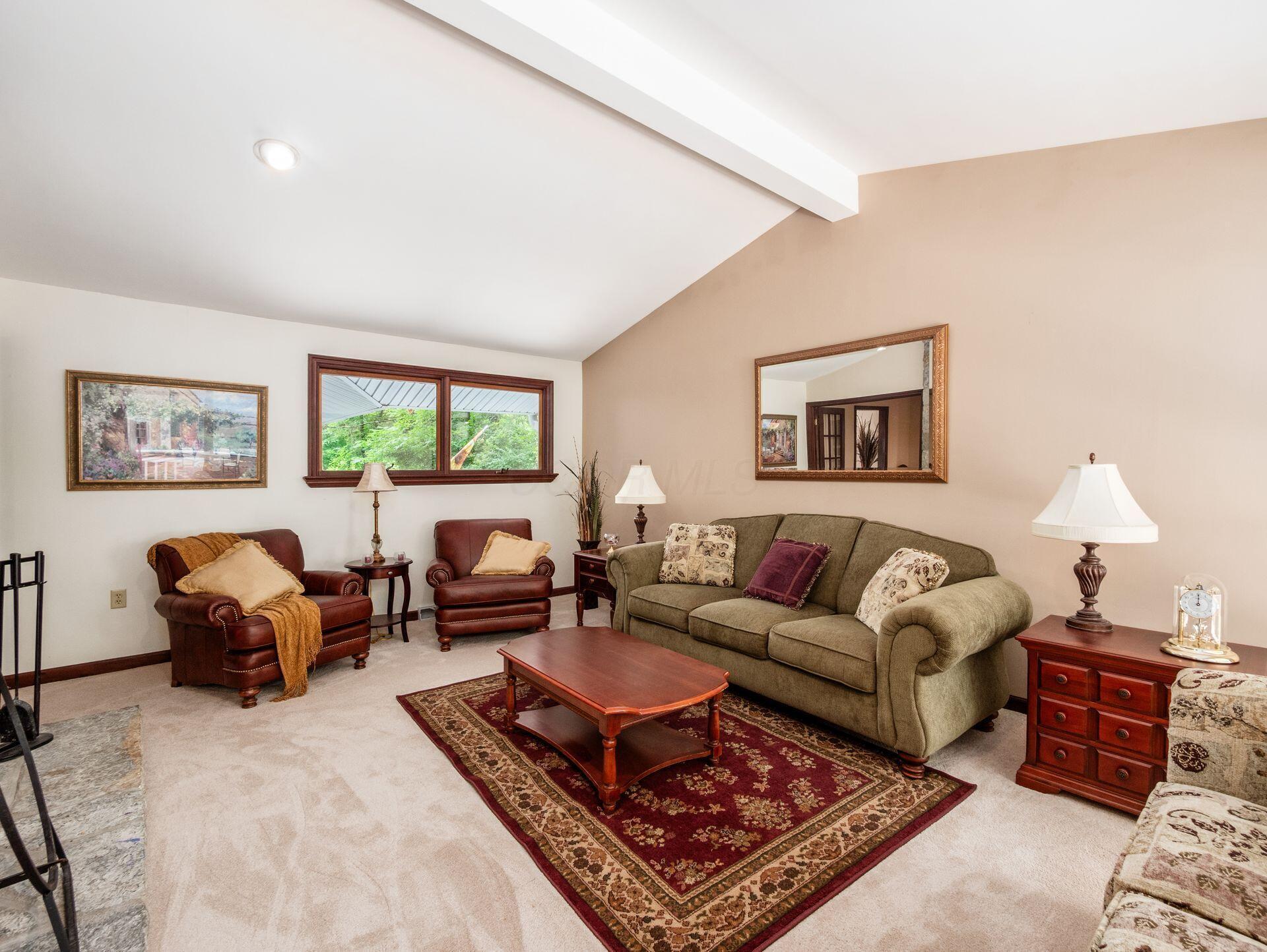 6107 Riverside Drive Property Photo 16