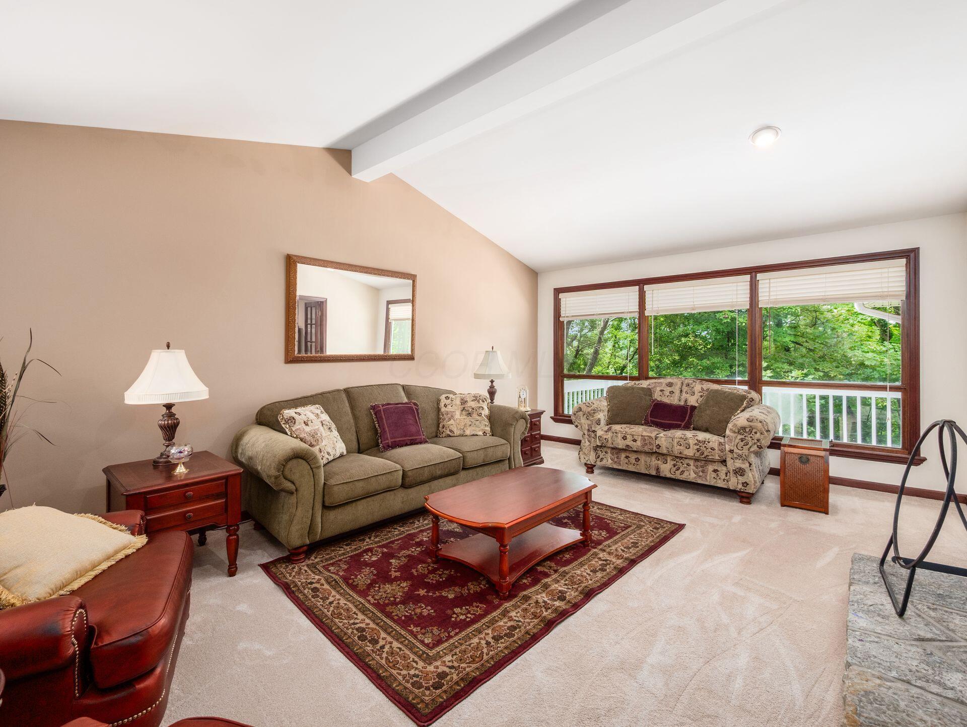 6107 Riverside Drive Property Photo 19
