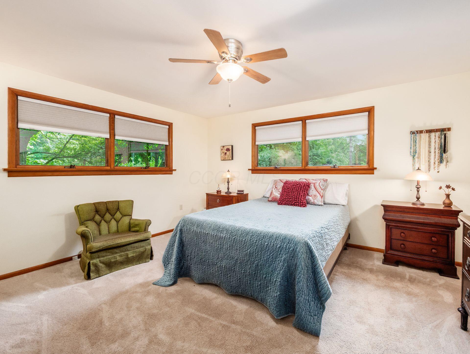 6107 Riverside Drive Property Photo 37