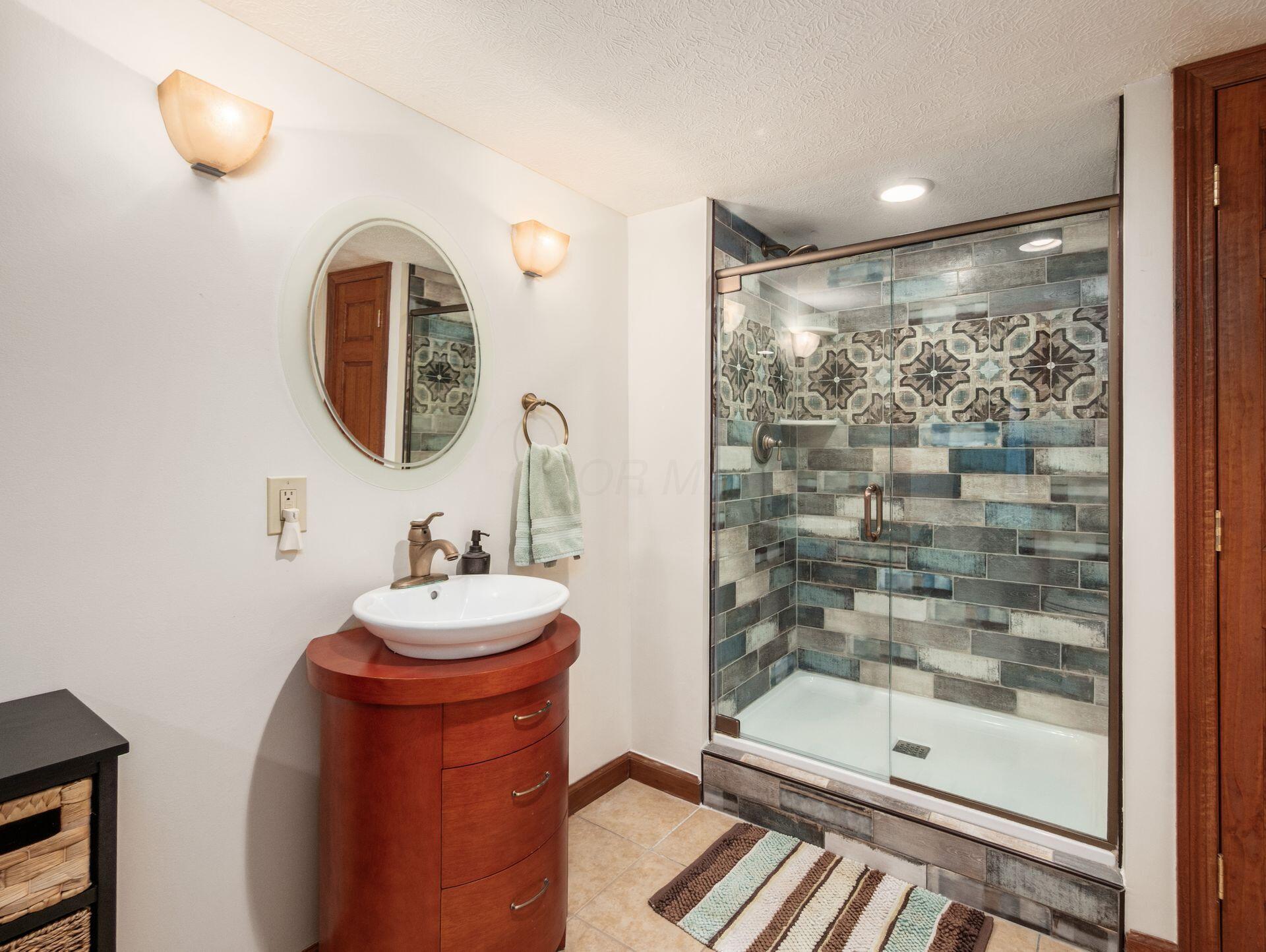 6107 Riverside Drive Property Photo 56