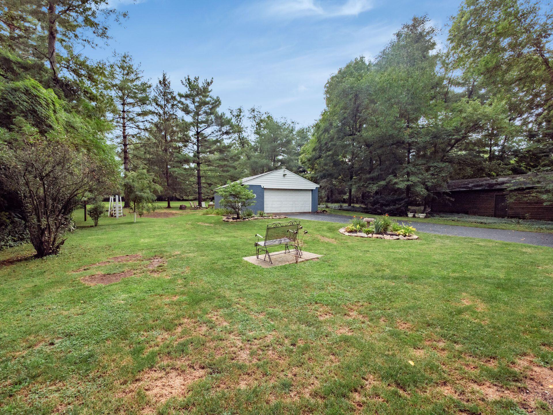 6107 Riverside Drive Property Photo 58