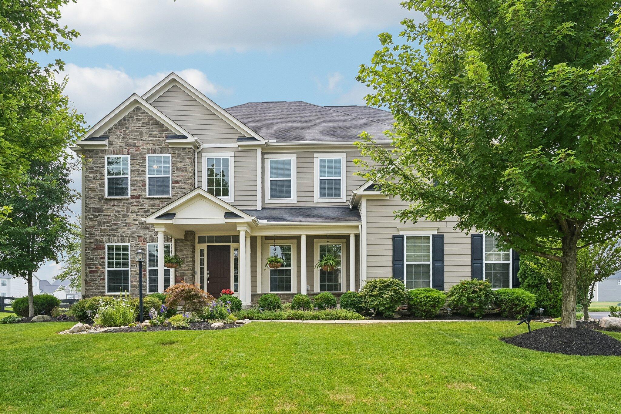 727 Regency Bend Property Photo 1