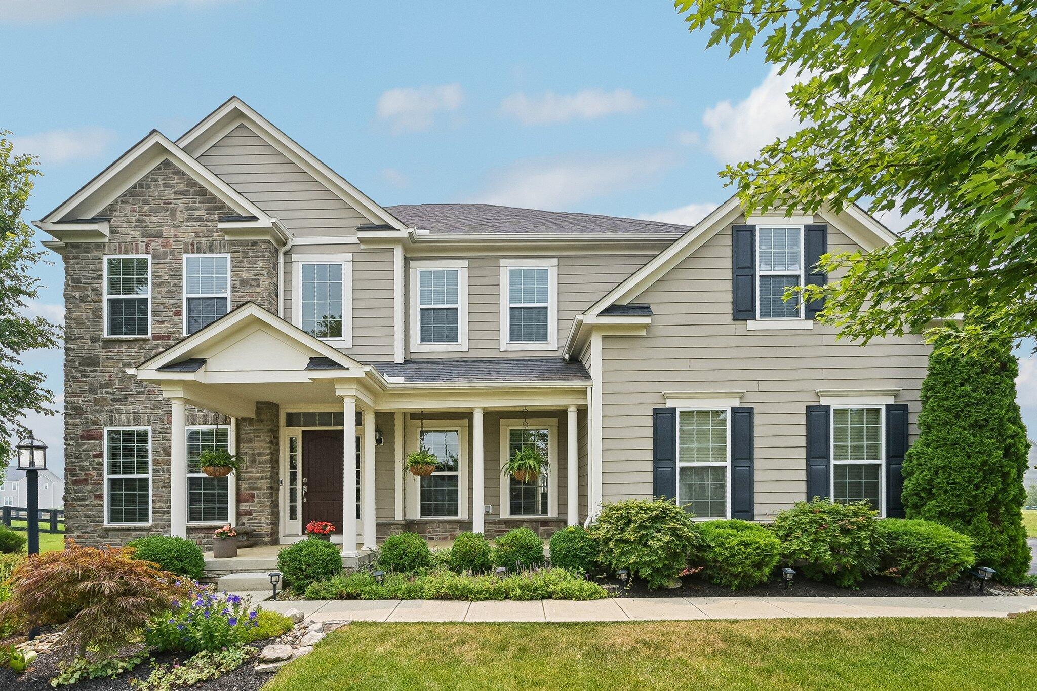 727 Regency Bend Property Photo 3