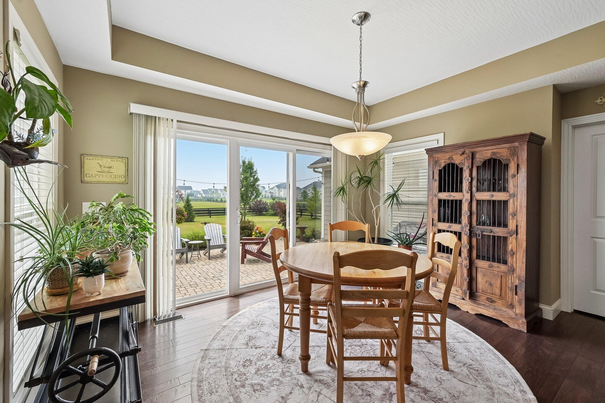 727 Regency Bend Property Photo 28