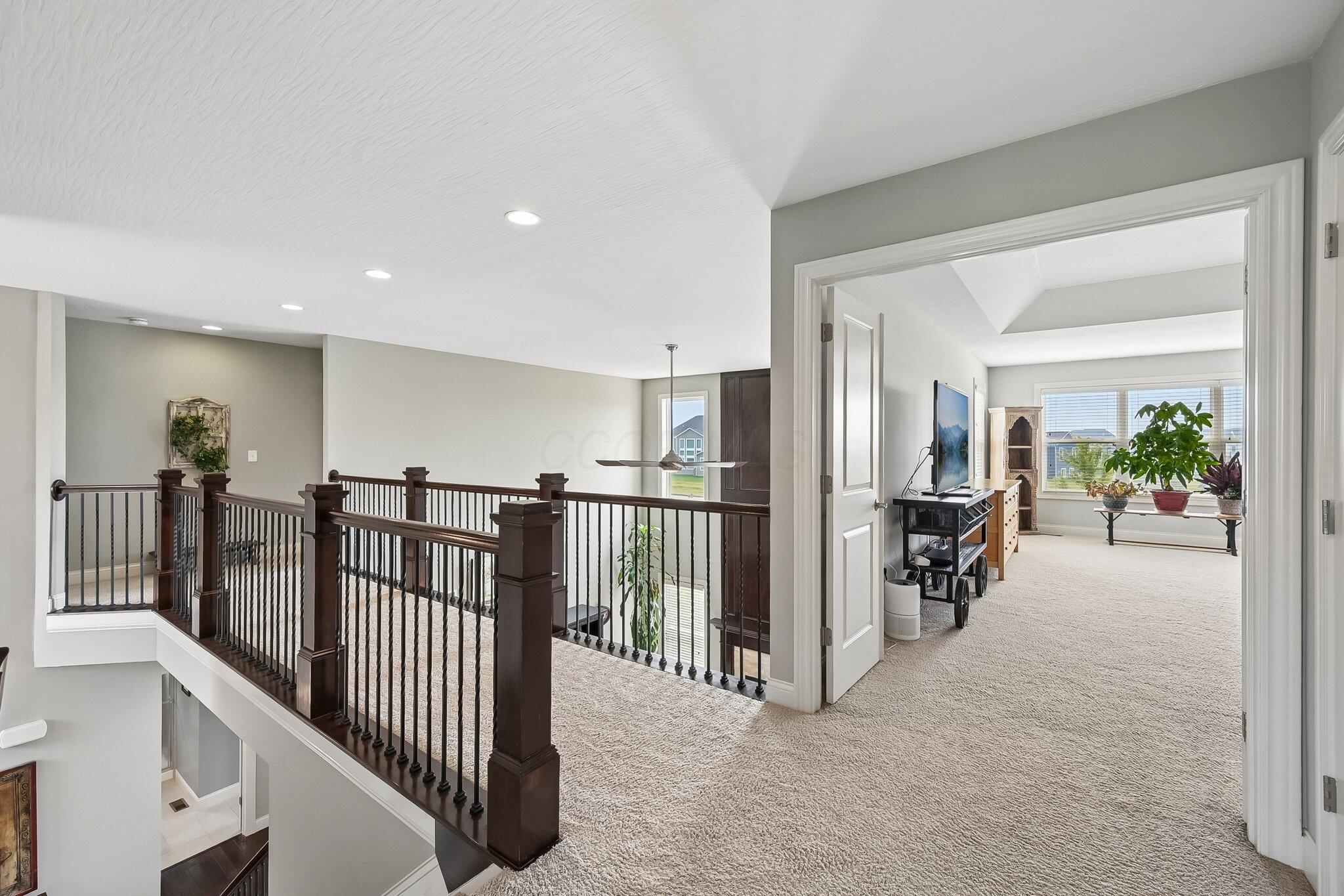 727 Regency Bend Property Photo 45