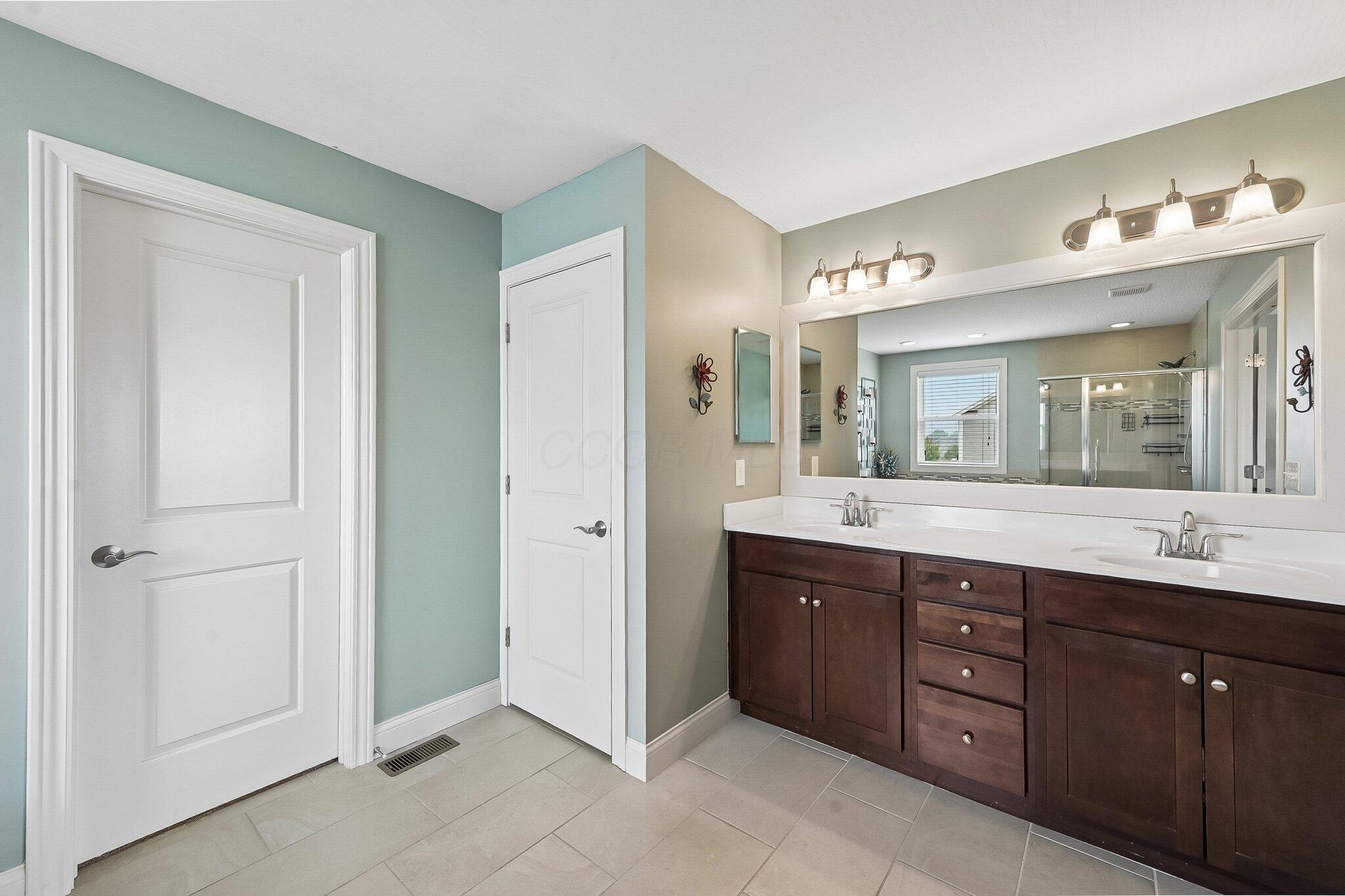 727 Regency Bend Property Photo 51
