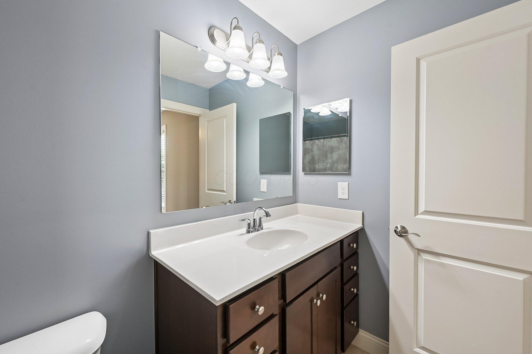 727 Regency Bend Property Photo 58