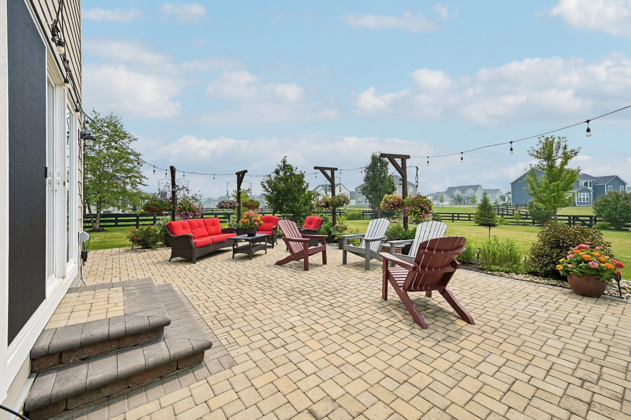 727 Regency Bend Property Photo 76