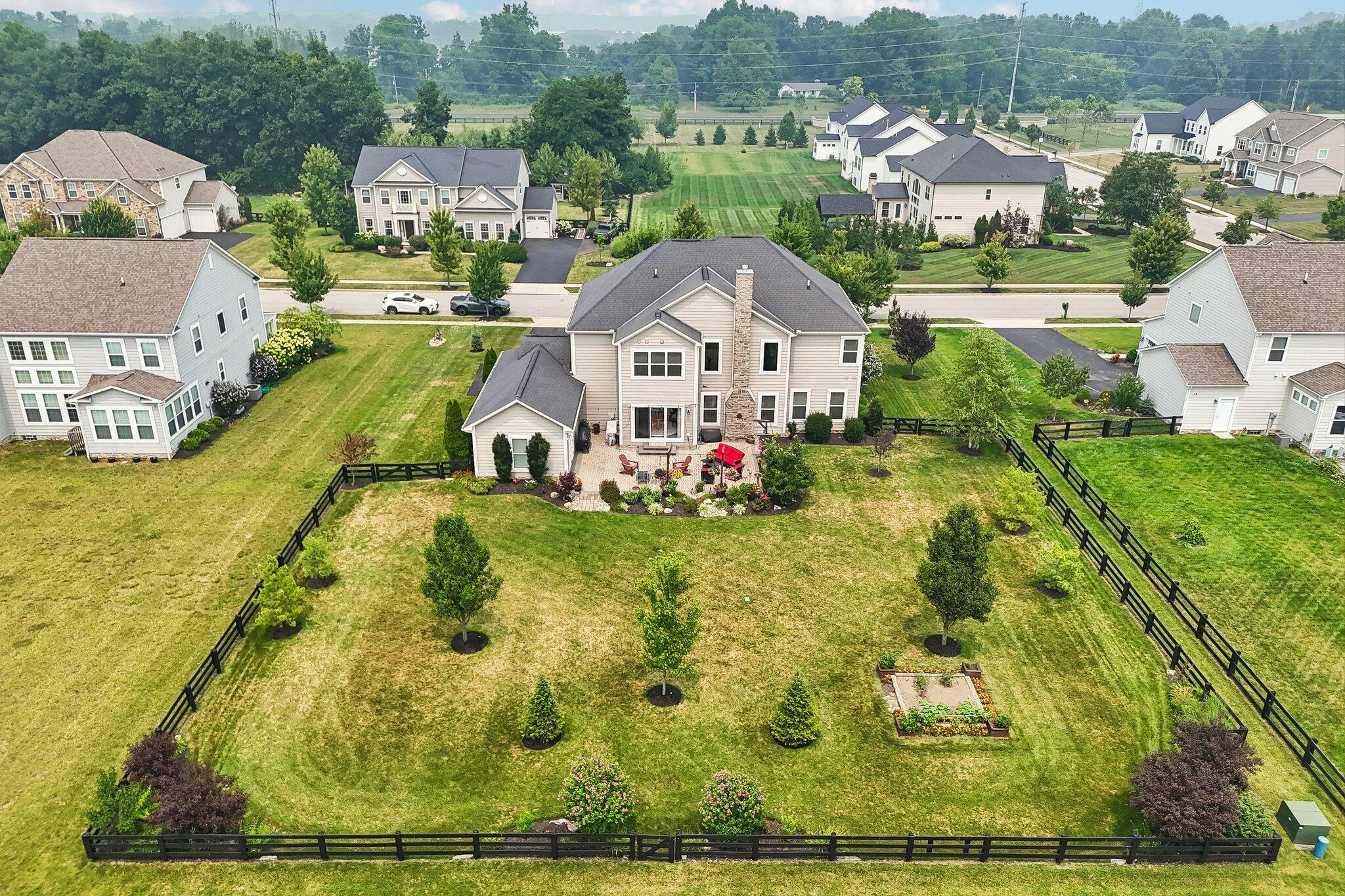 727 Regency Bend Property Photo 97