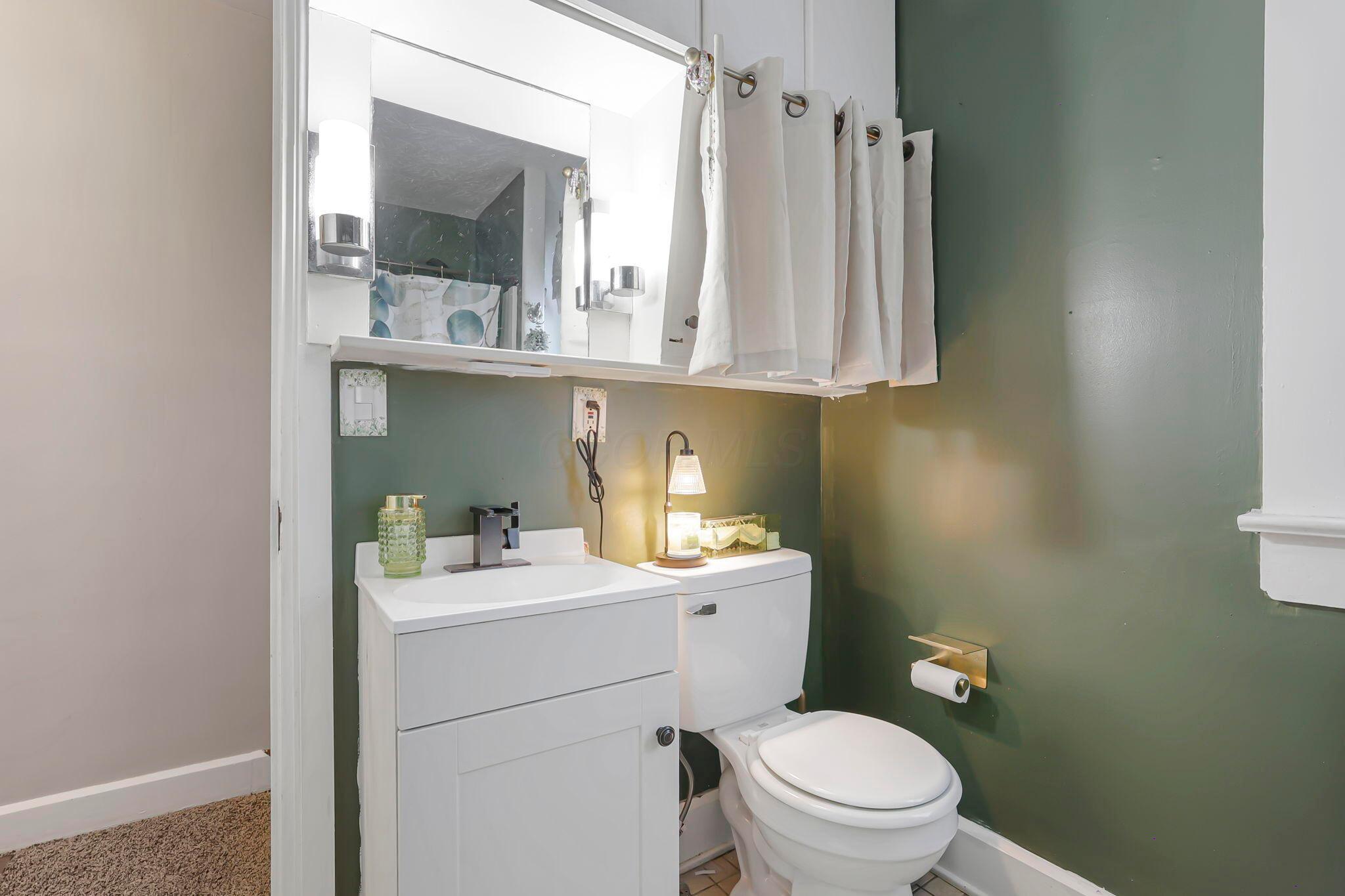 2122 Norwood Boulevard Property Photo 12