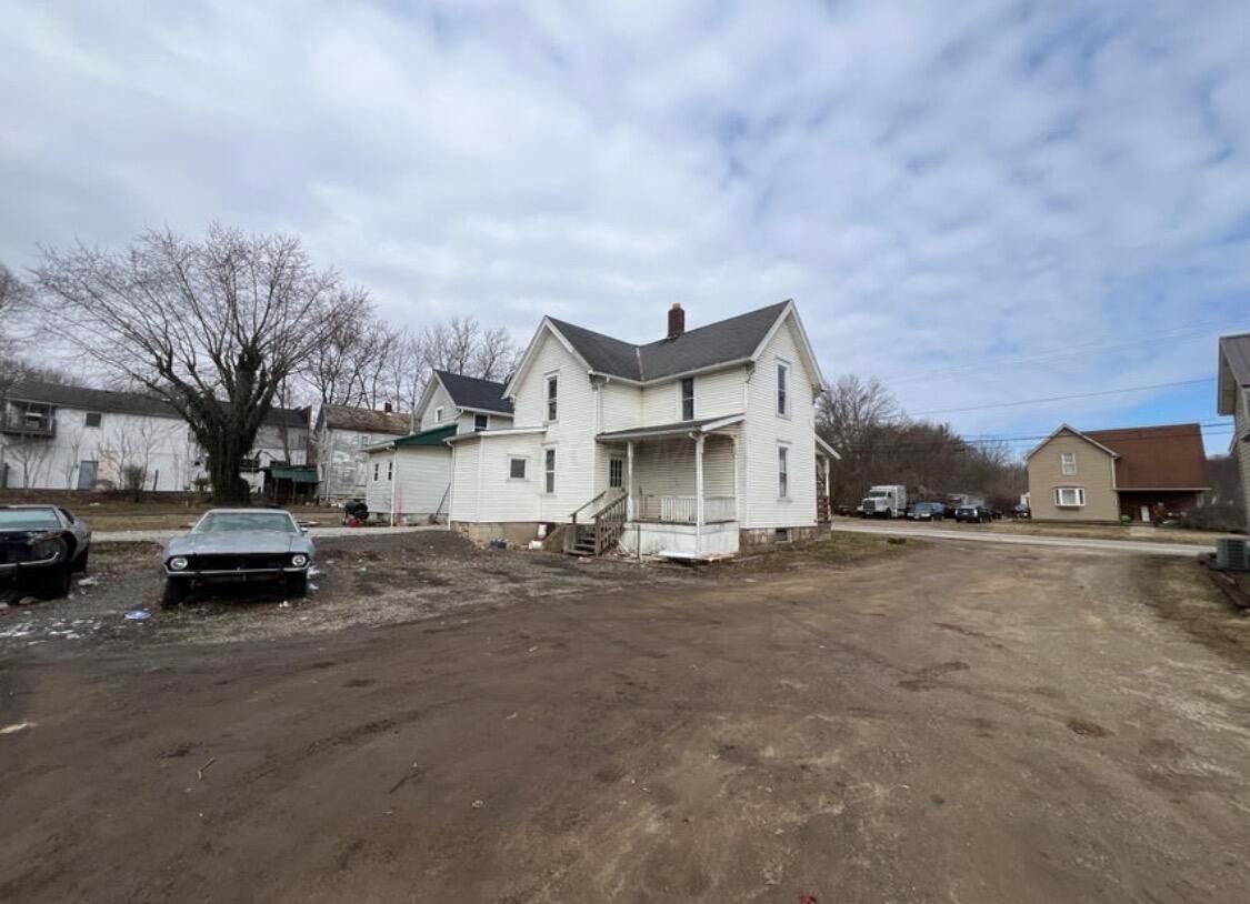 750 Park Avenue E Property Photo 1