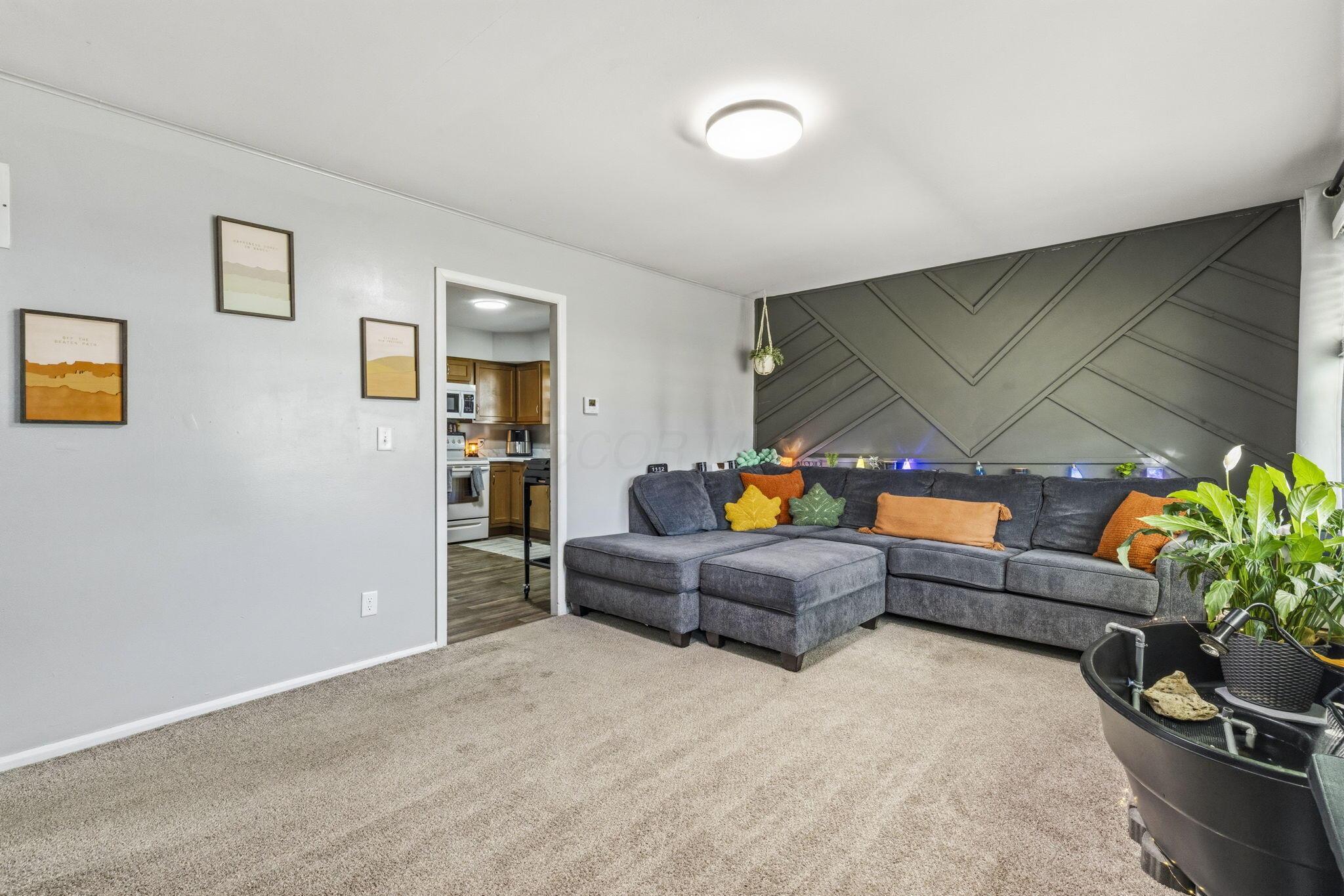 117 Dunmore Road Property Photo 3