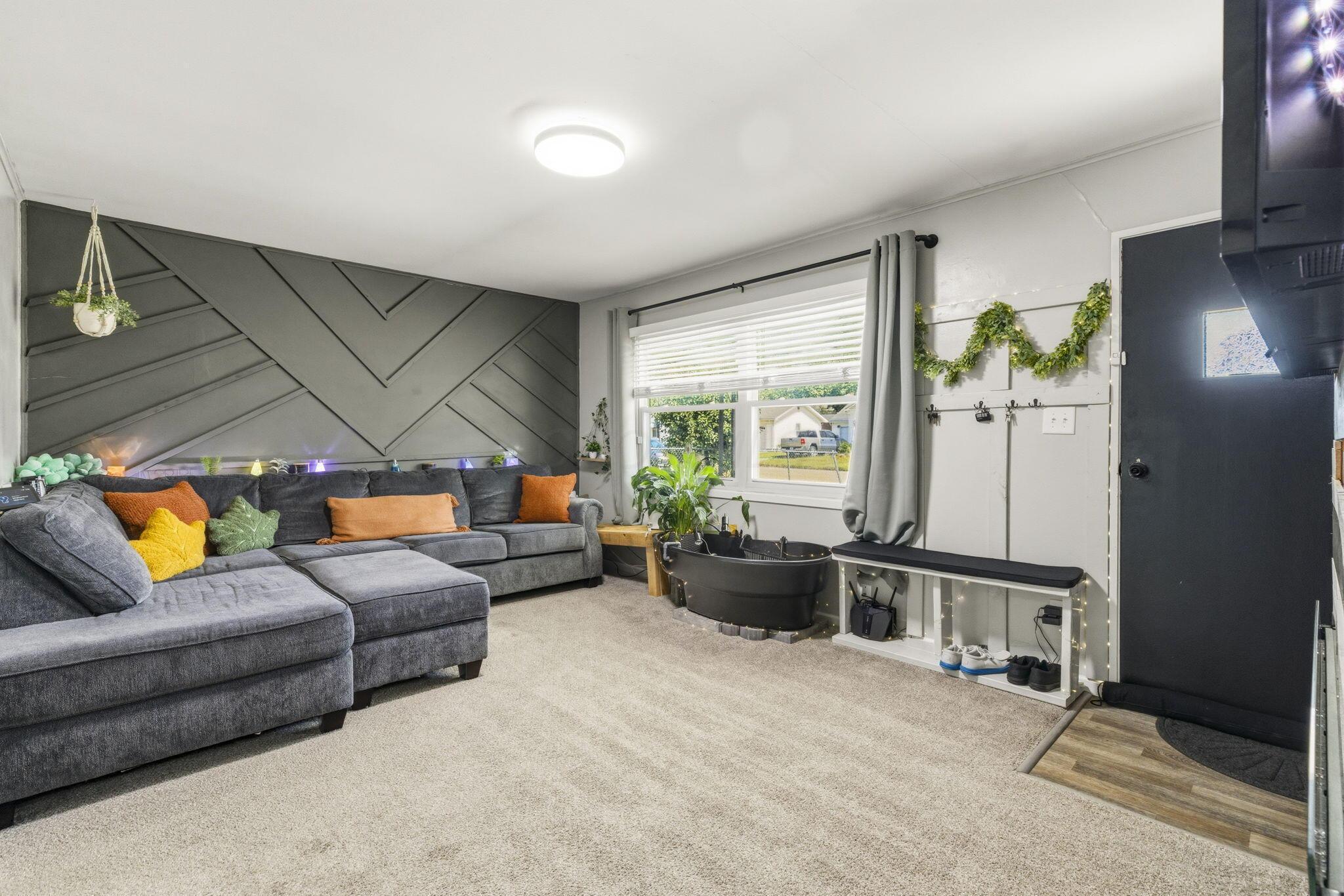 117 Dunmore Road Property Photo 4