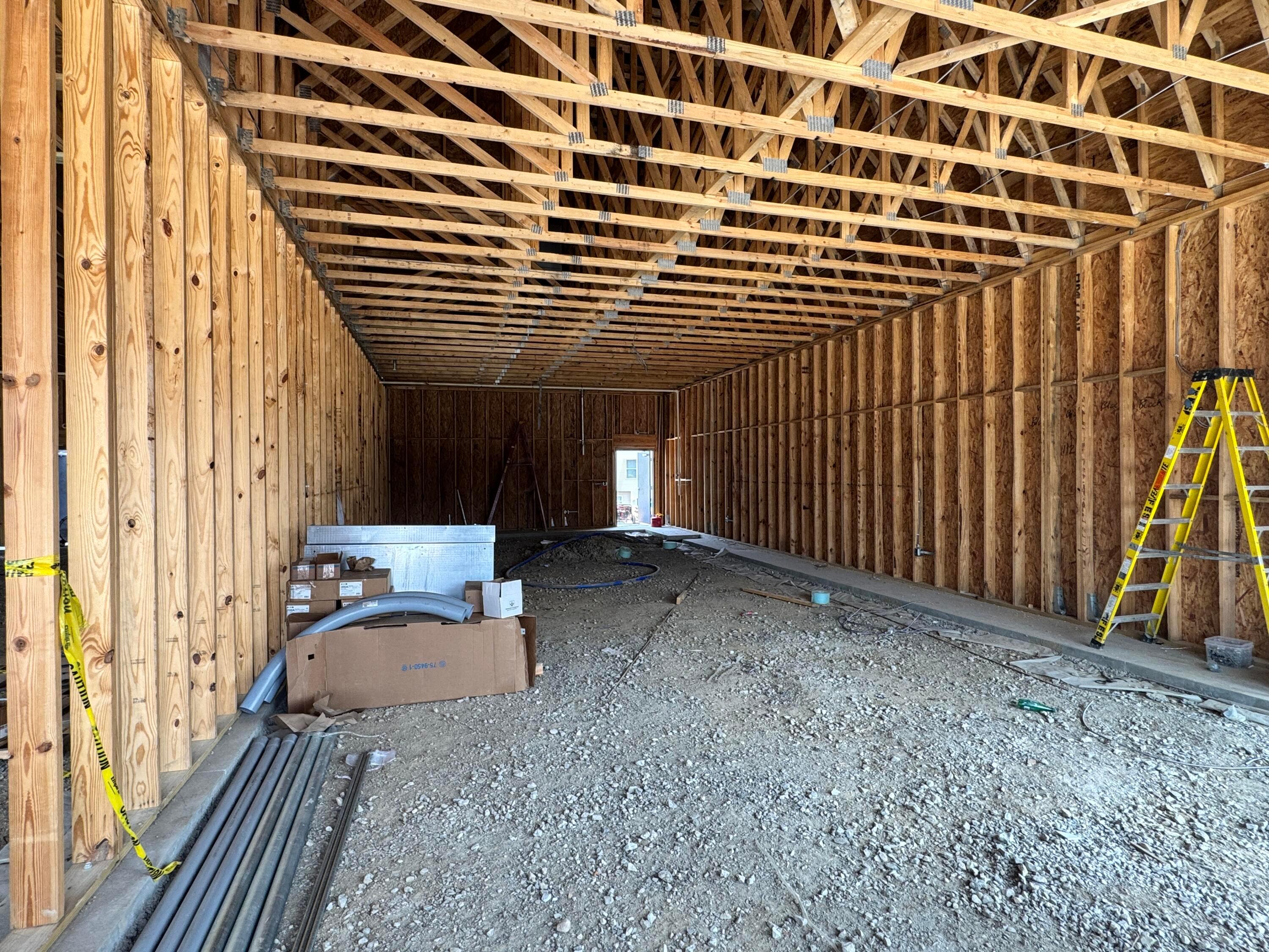 4662-4668 Hall Road Property Photo 13