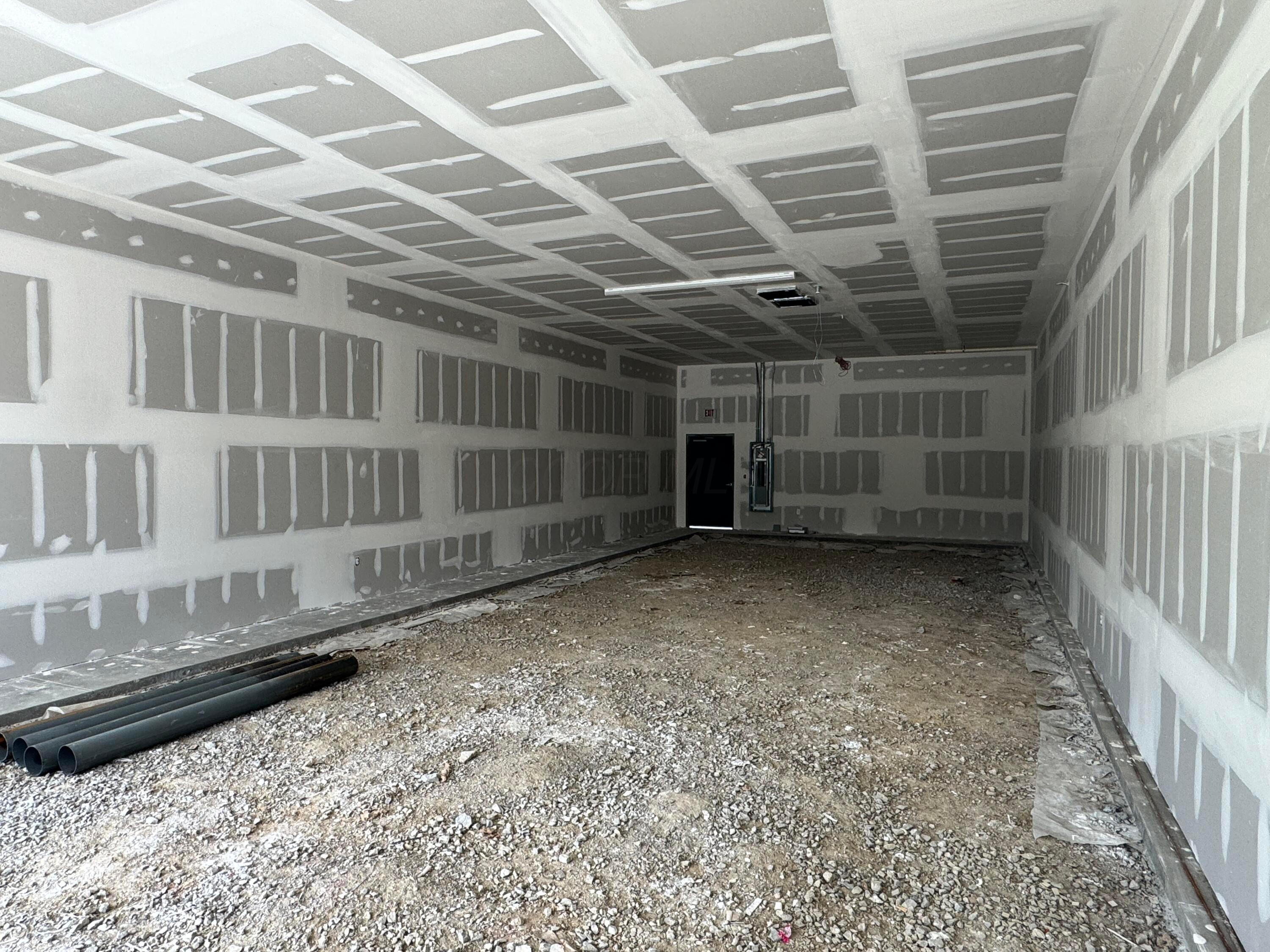 4662-4668 Hall Road Property Photo 20