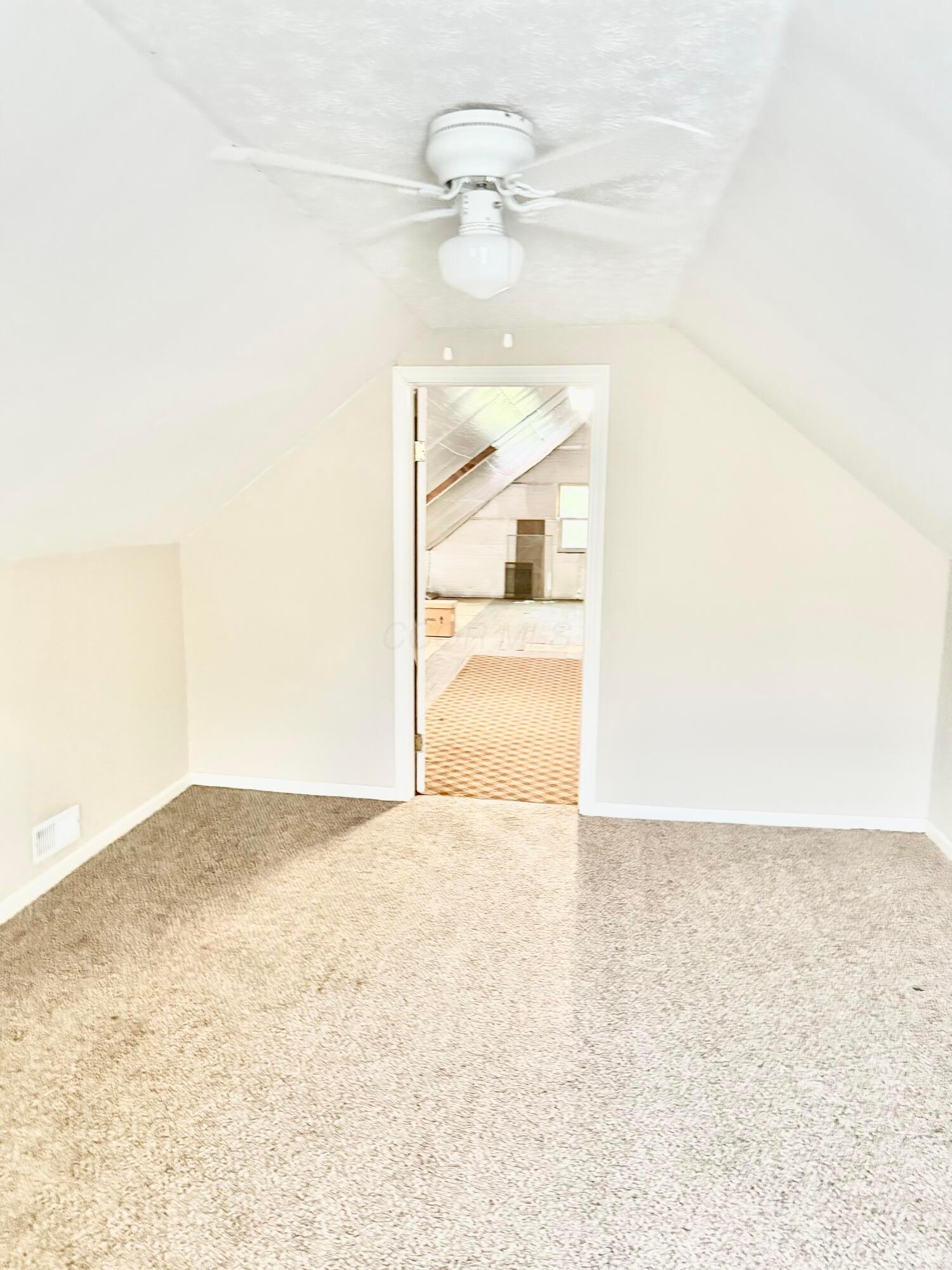 414 E Mound Street Property Photo 16