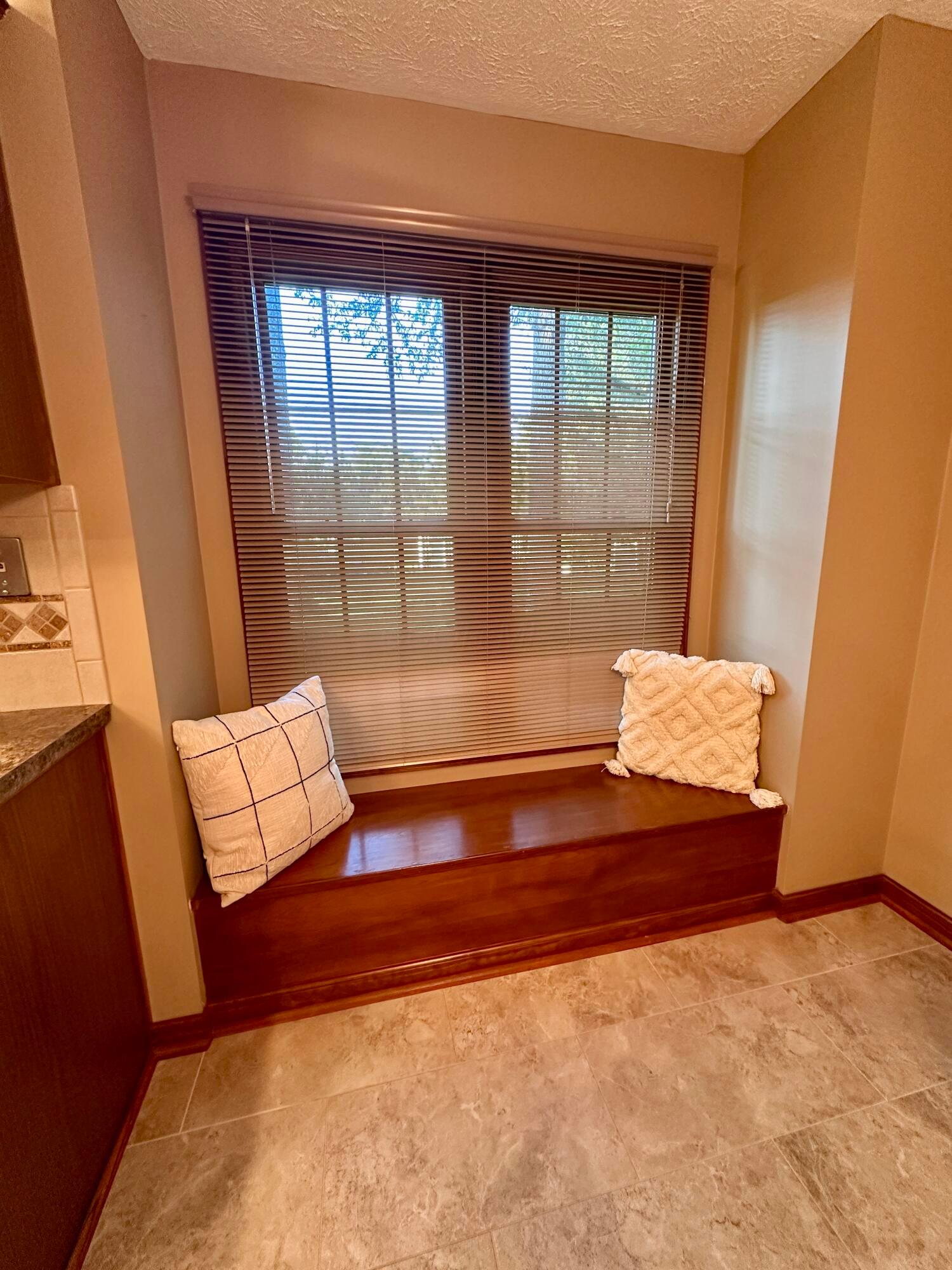605 Oakwood Drive Property Photo 13