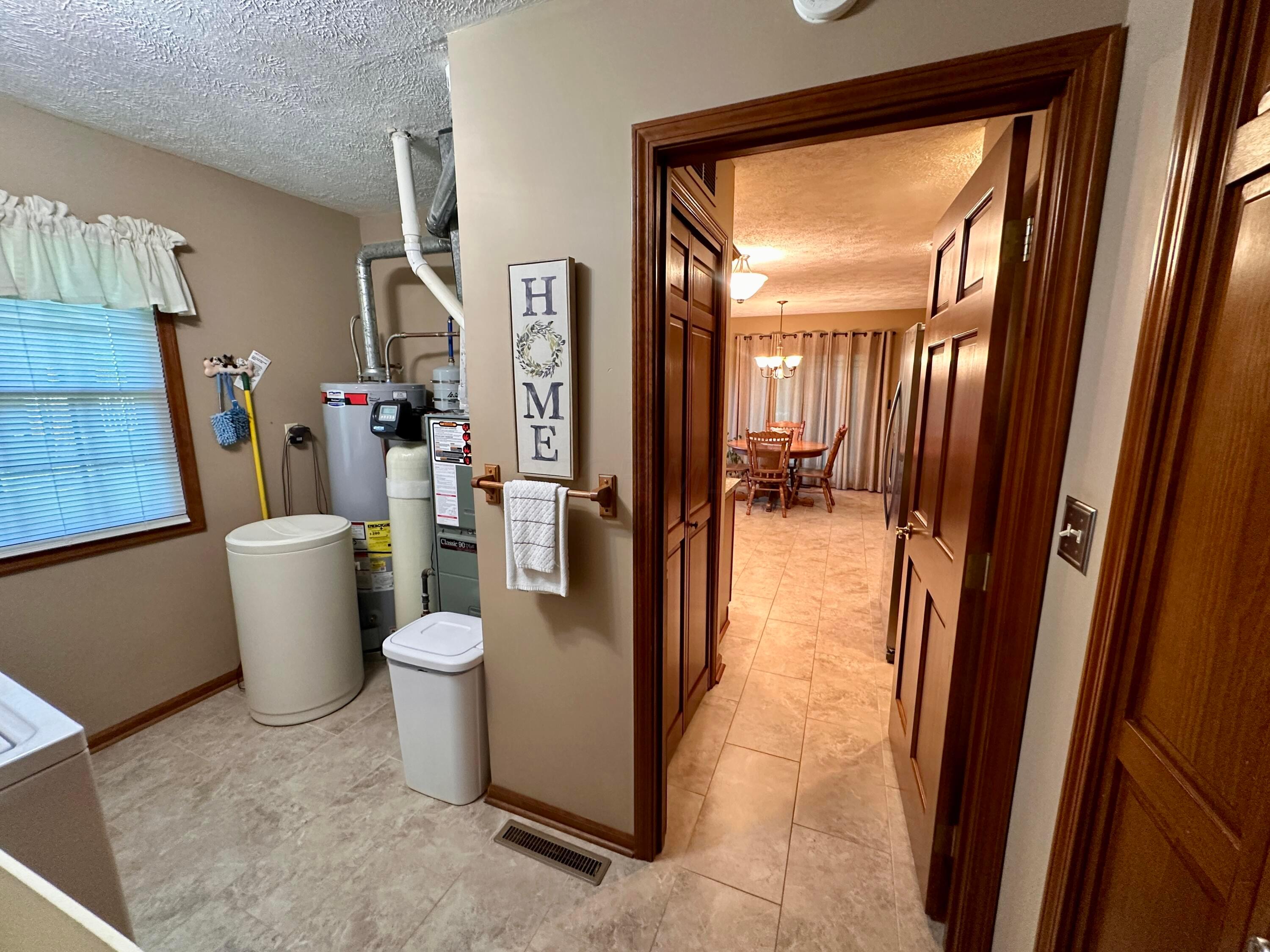 605 Oakwood Drive Property Photo 16