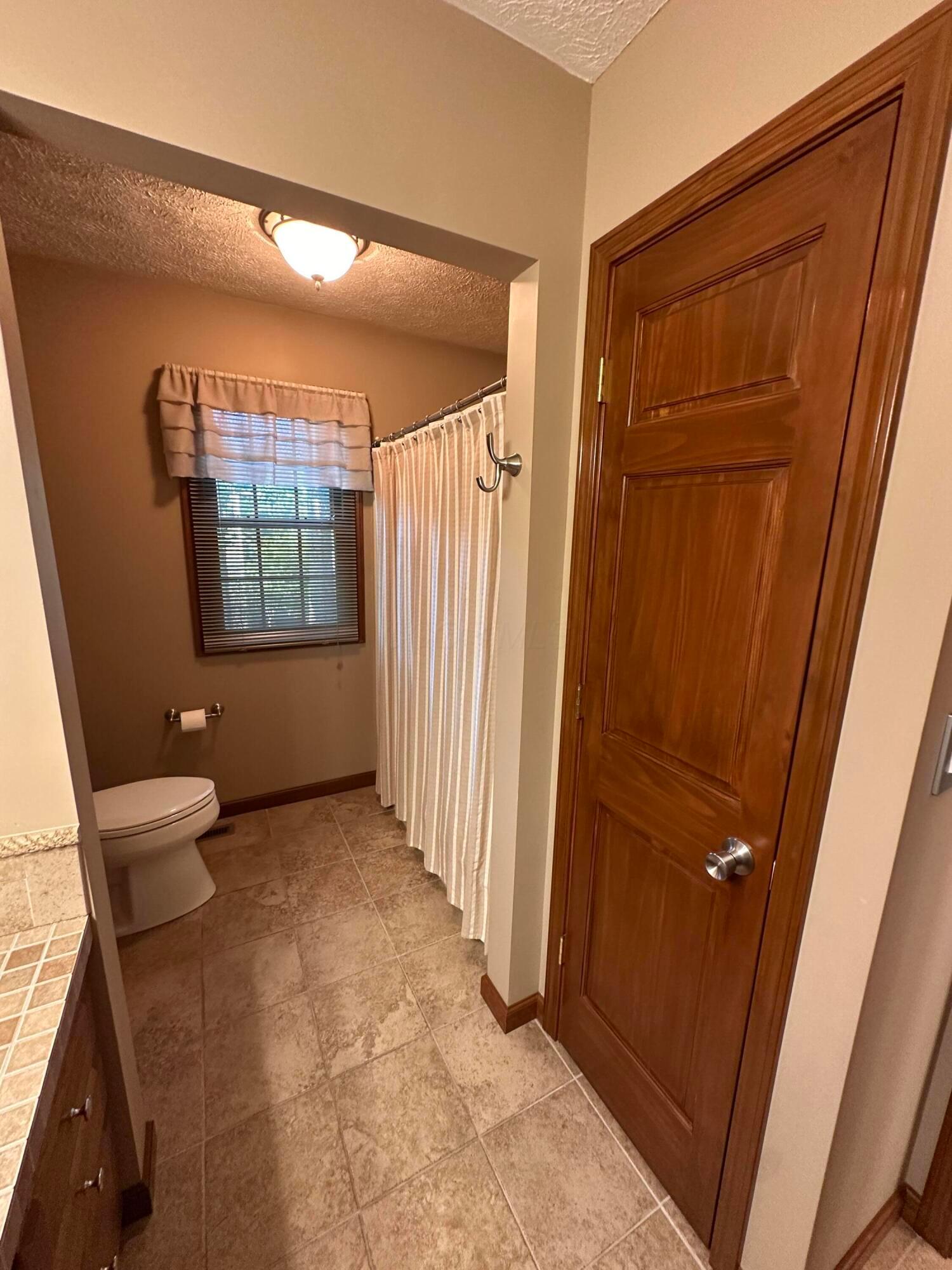 605 Oakwood Drive Property Photo 32