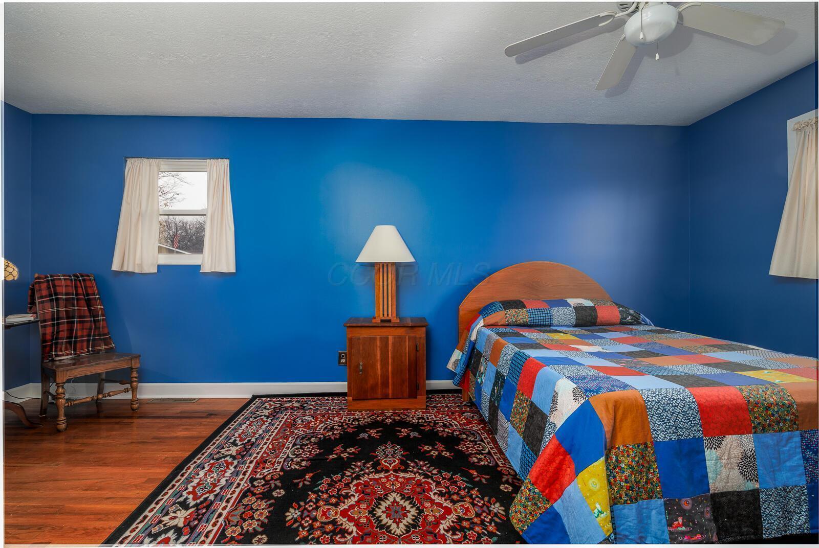 585 Hillsdale Drive Property Photo 14