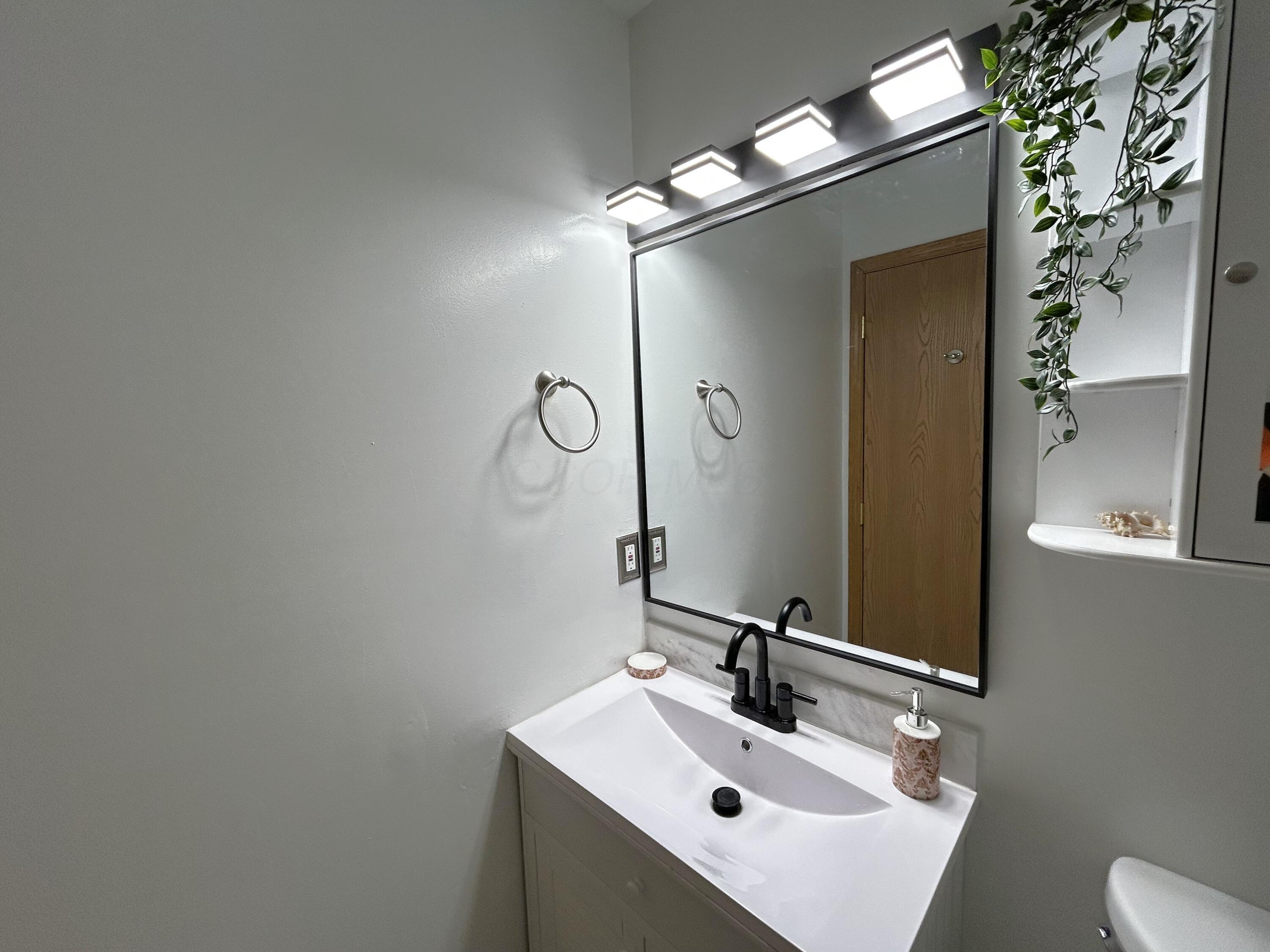 4048 Grayson Drive Property Photo 17