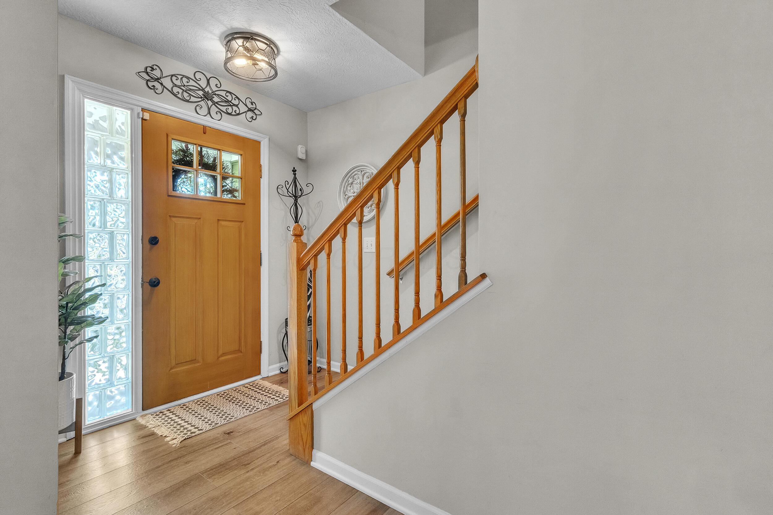 231 Stonemast Loop Property Photo 5