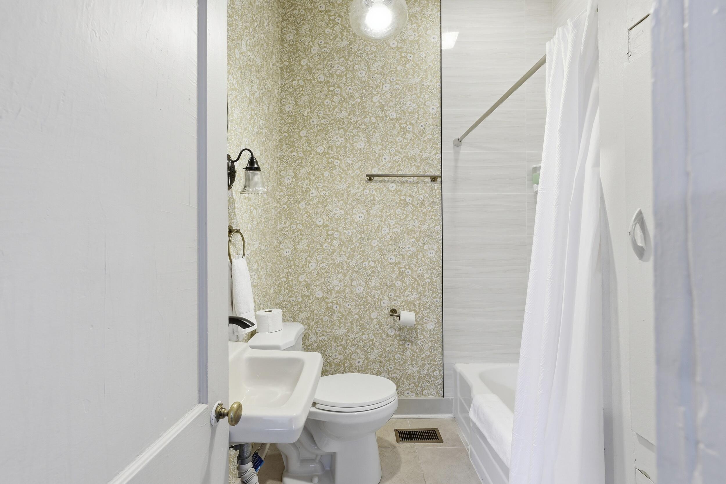 83 Wilson Avenue Property Photo 8