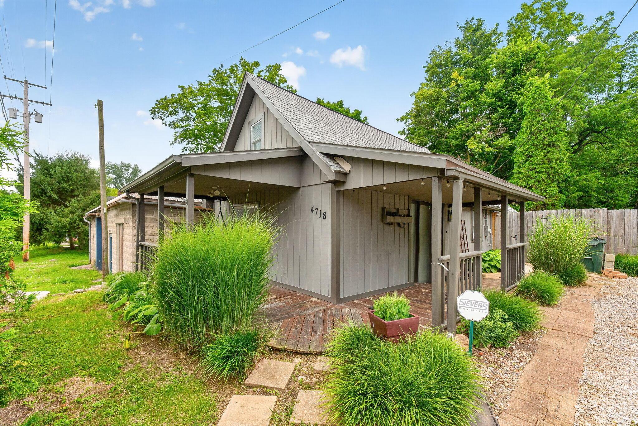 4718 State Route 257 S Property Photo 1