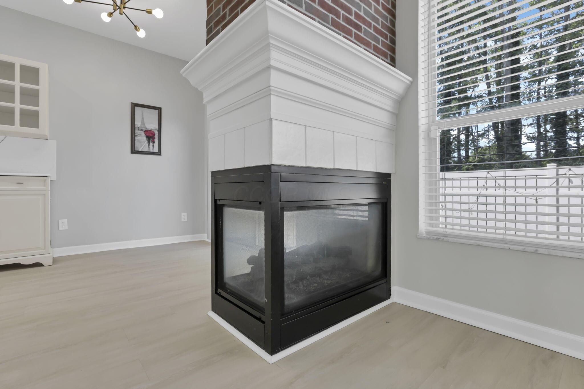 2573 Rustling Oak Boulevard Property Photo 11
