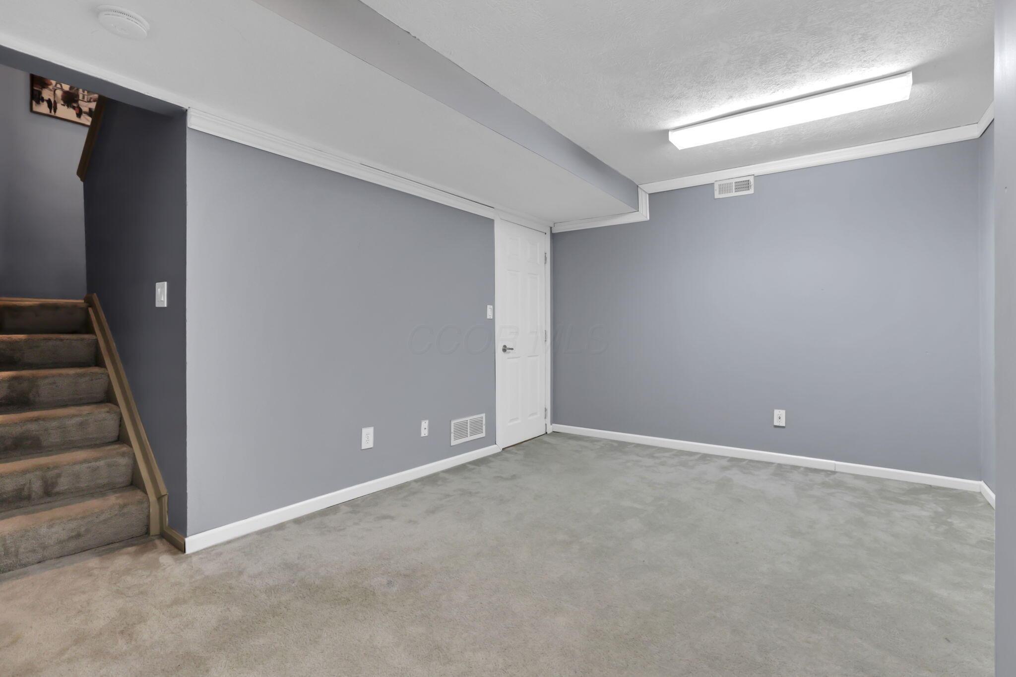 2573 Rustling Oak Boulevard Property Photo 26