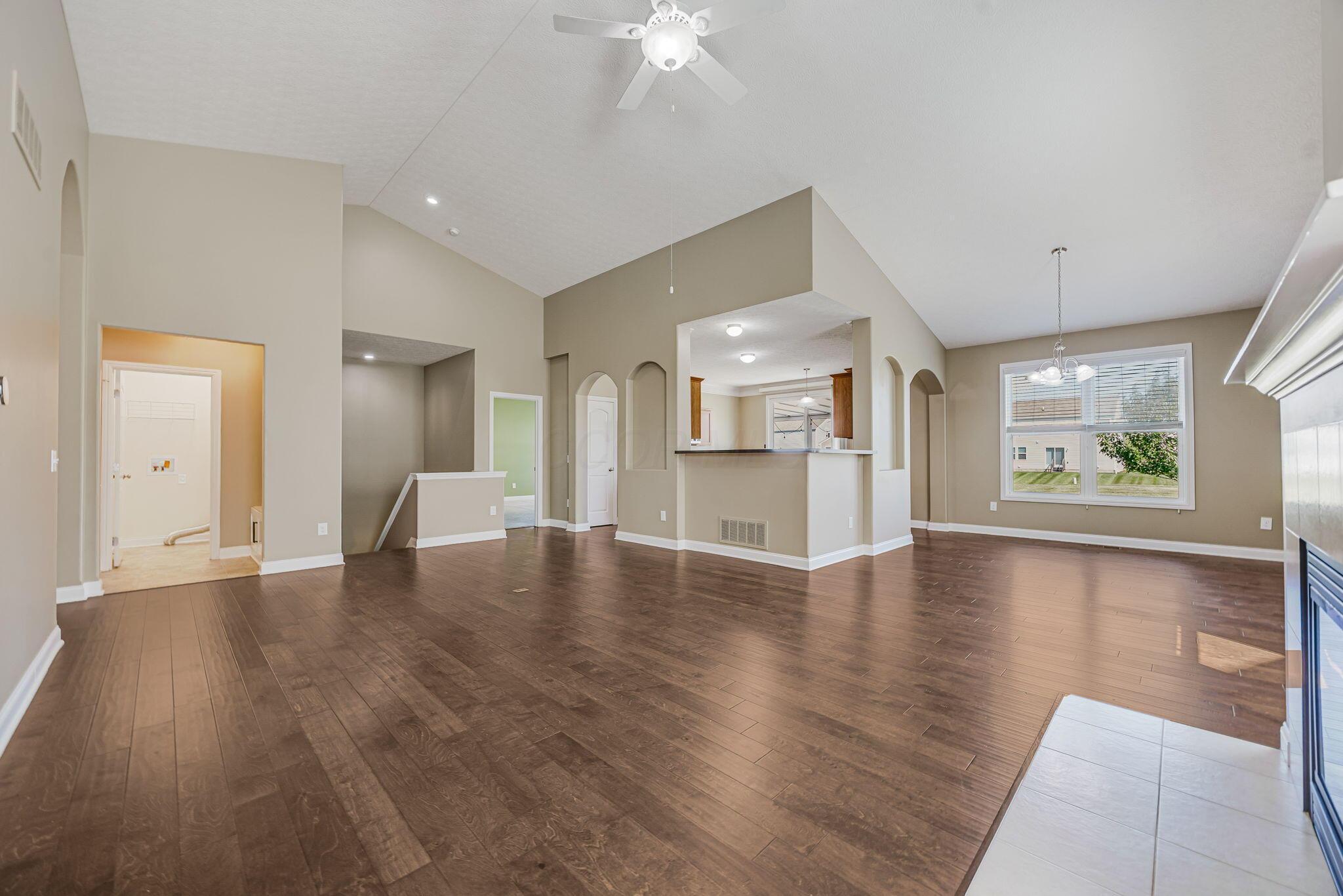 5370 Herring Run Way Property Photo 14