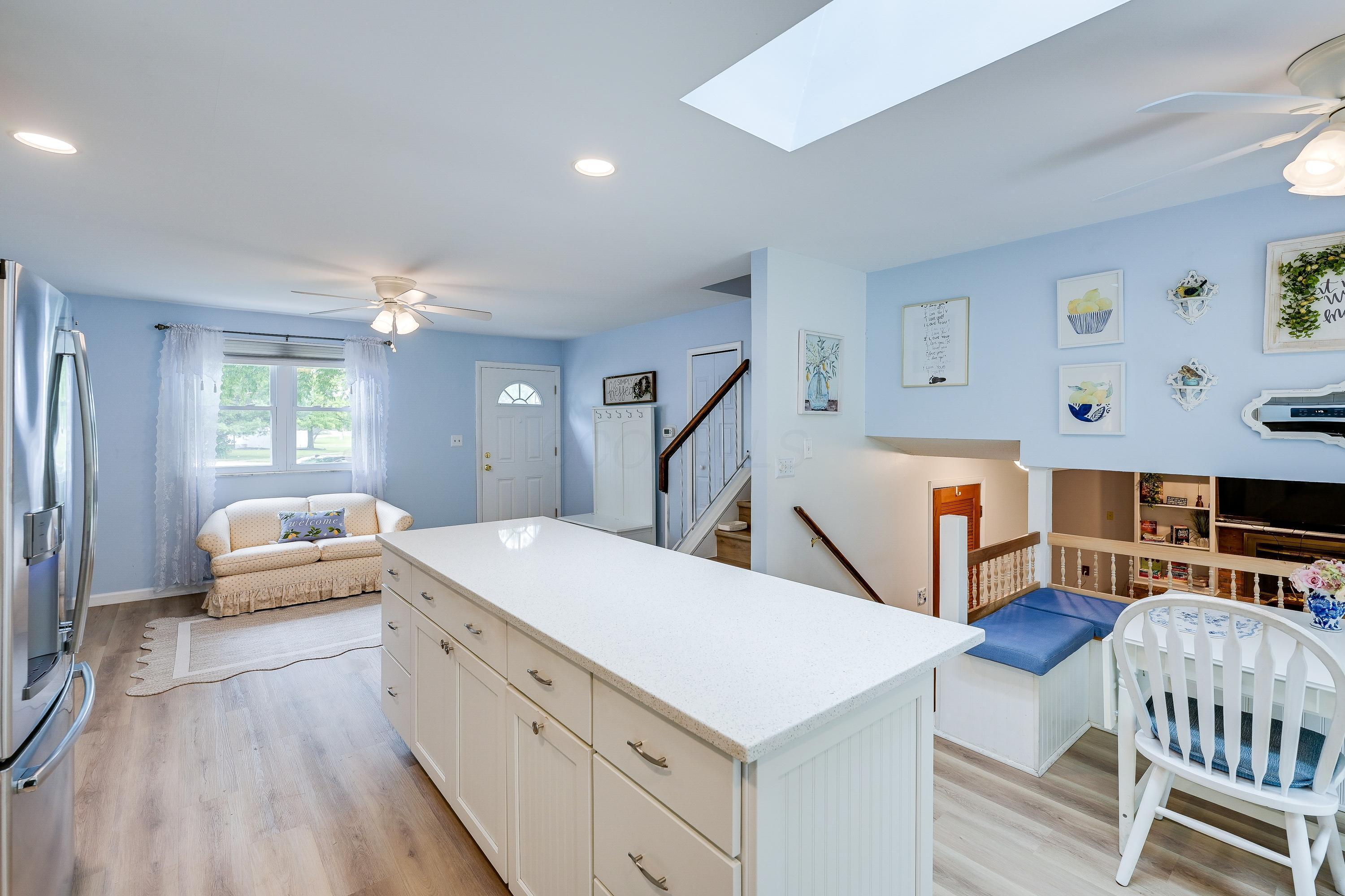 2054 Decker Court Property Photo 8