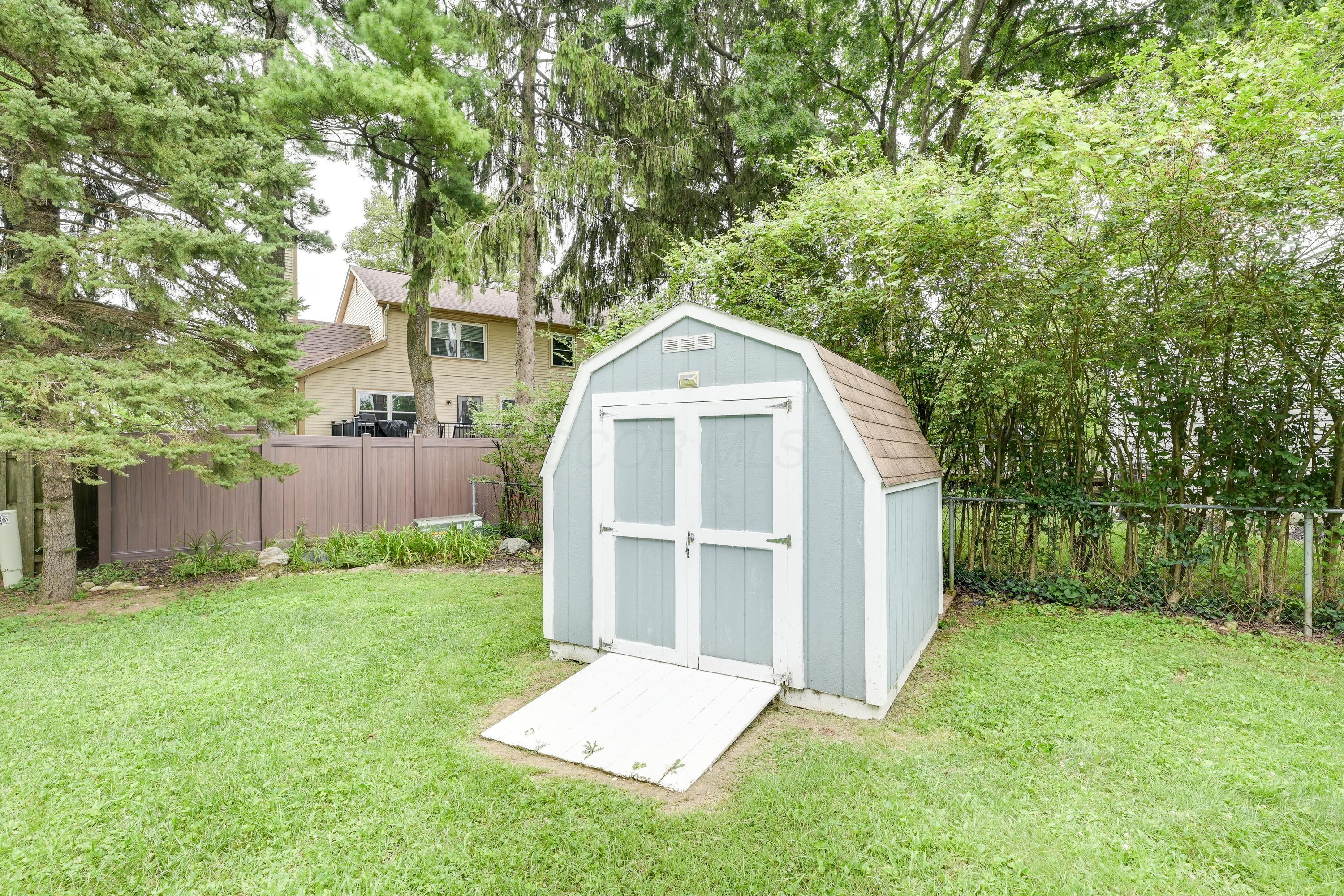2054 Decker Court Property Photo 35
