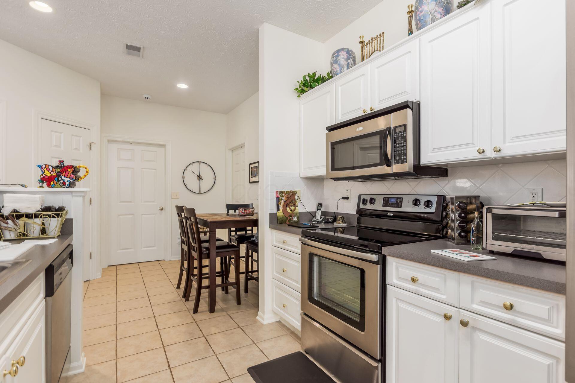 5978 Hickory Brook Way Property Photo 20