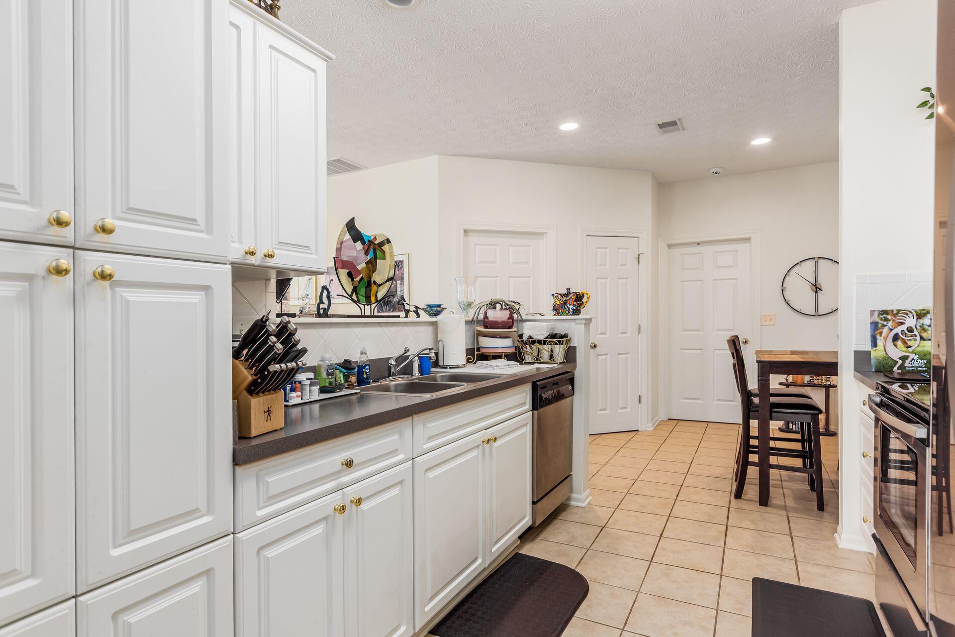 5978 Hickory Brook Way Property Photo 21