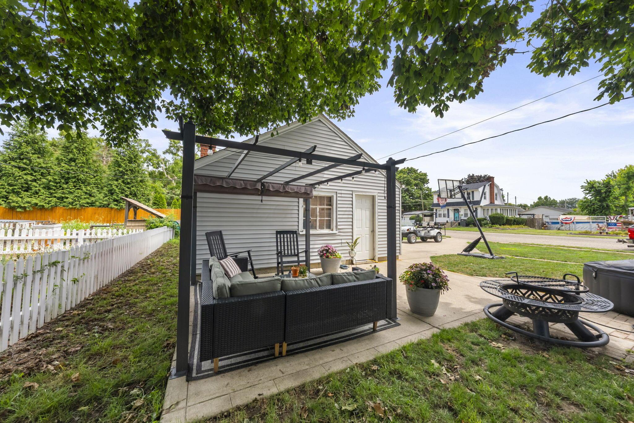 154 Powell Street Property Photo 27